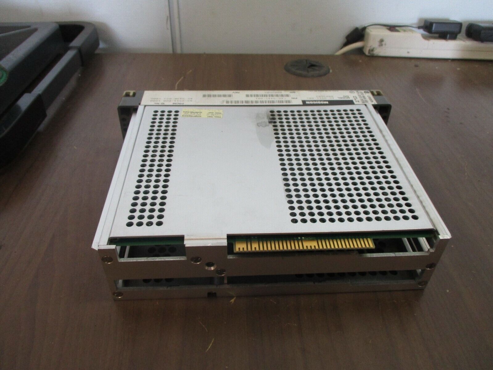 AEG Modicon Hot Standby Processor Module AS-9441-801 Model #: AS-S911-801 Used