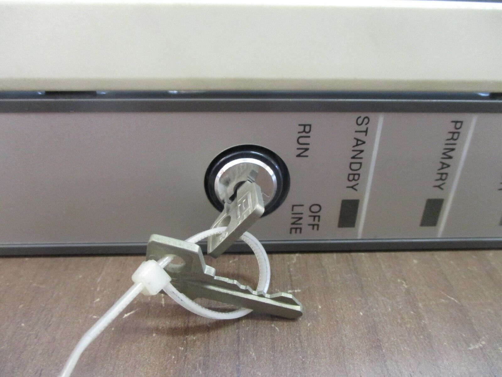 AEG Modicon Hot Standby Processor Module AS-9441-801 Model #: AS-S911-801 Used