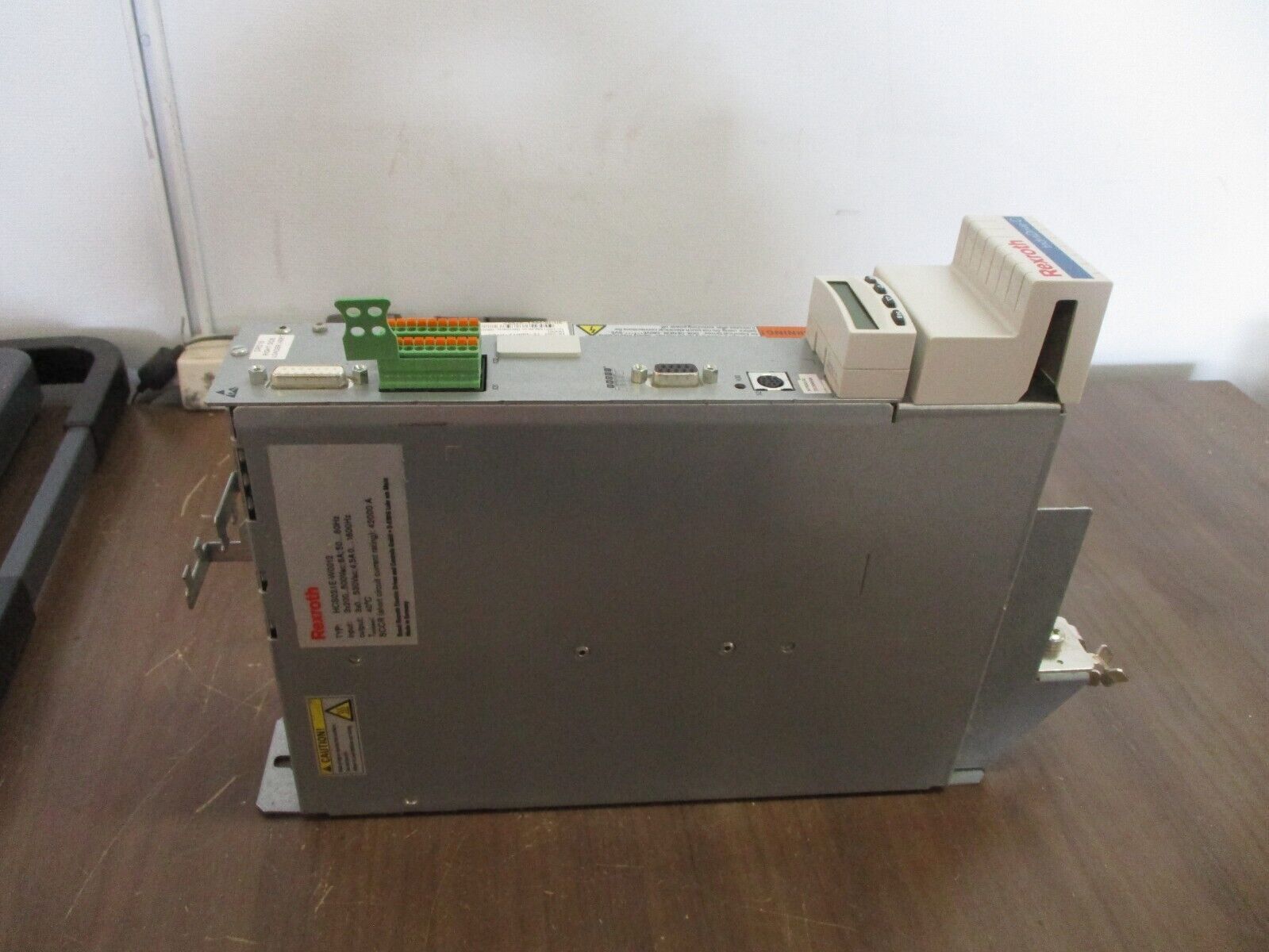 Rexroth IndraDrive Servo Drive HCS02.1E-W0012 Input: 3x200...500VAC 6A 50...60Hz