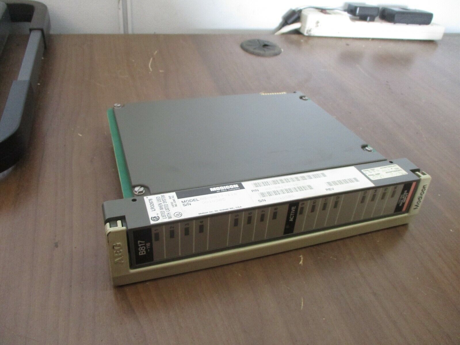 AEG Modicon Isolated Input Module AS-B817-116 115VAC Used