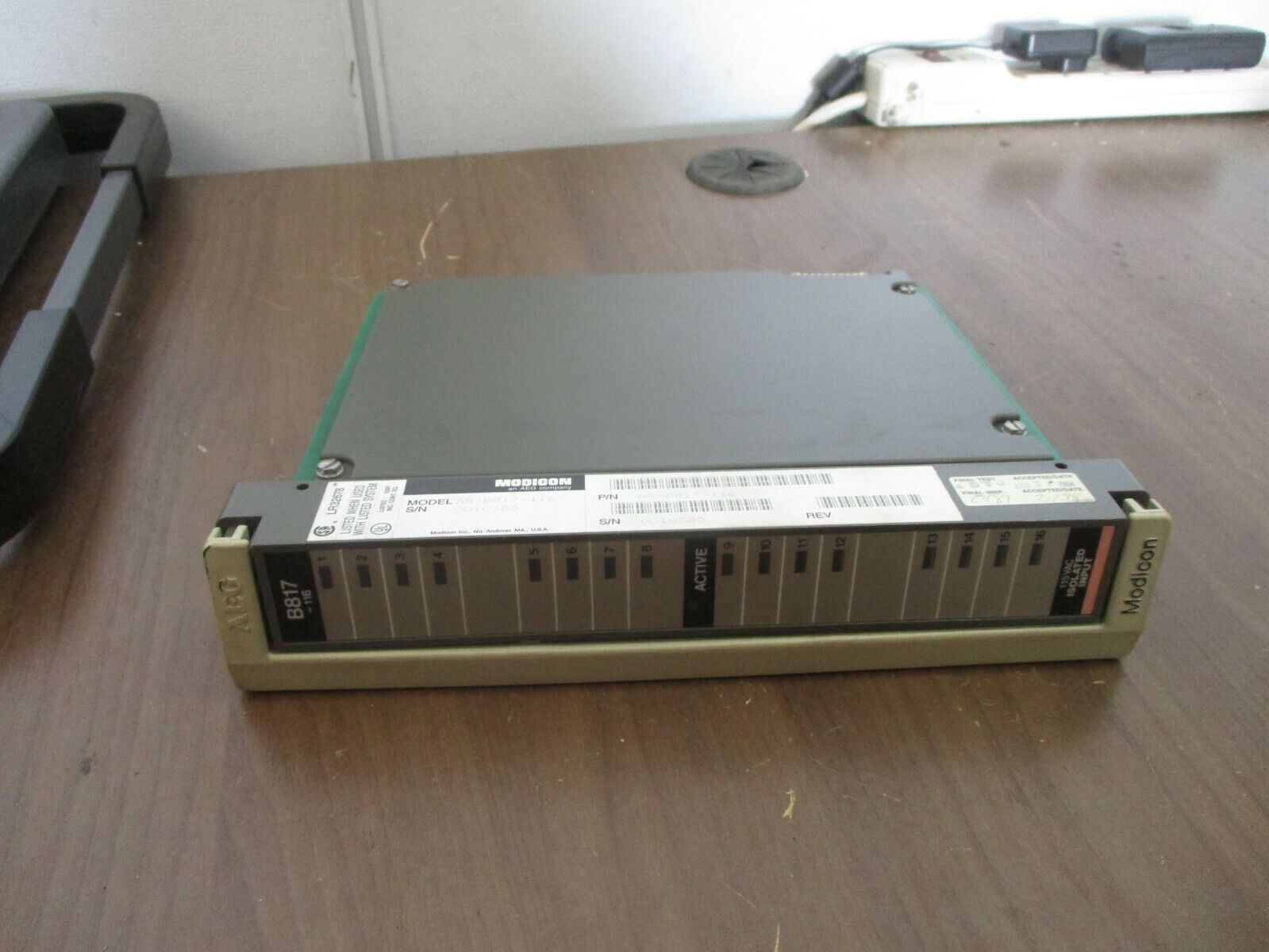AEG Modicon Isolated Input Module AS-B817-116 115VAC Used