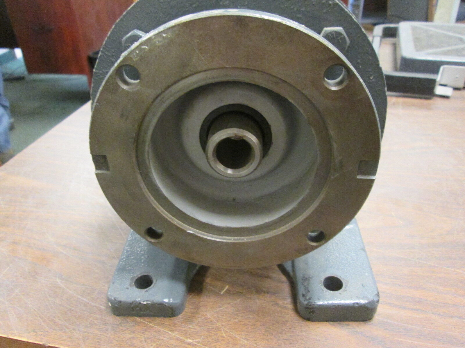 Hub City Poweratio 2000 Gear H12063E 1.5HP 45.7 Ratio 143TC Frame Used