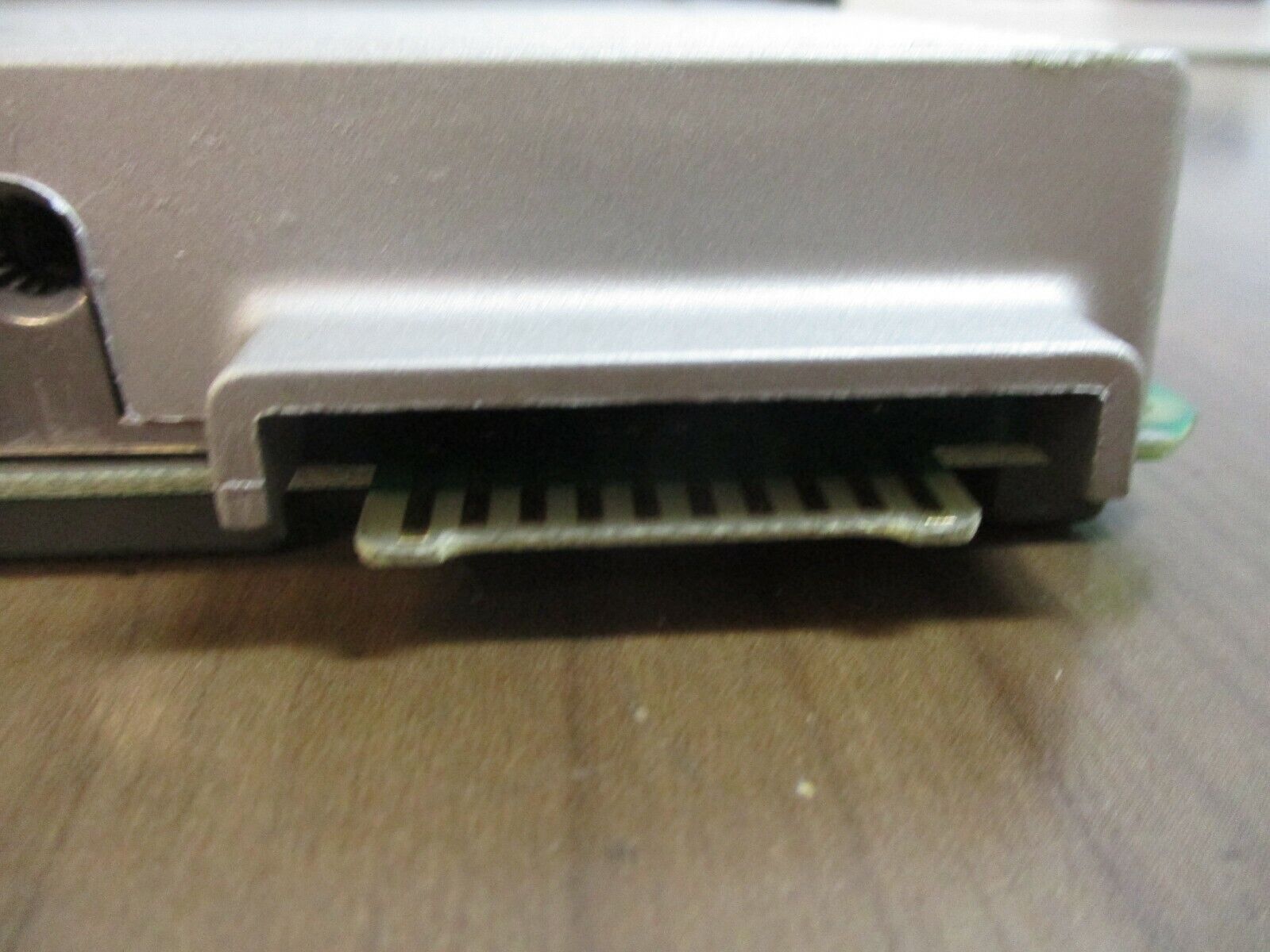 AEG Modicon Isolated Output Module AS-B810-008 115VAC Used