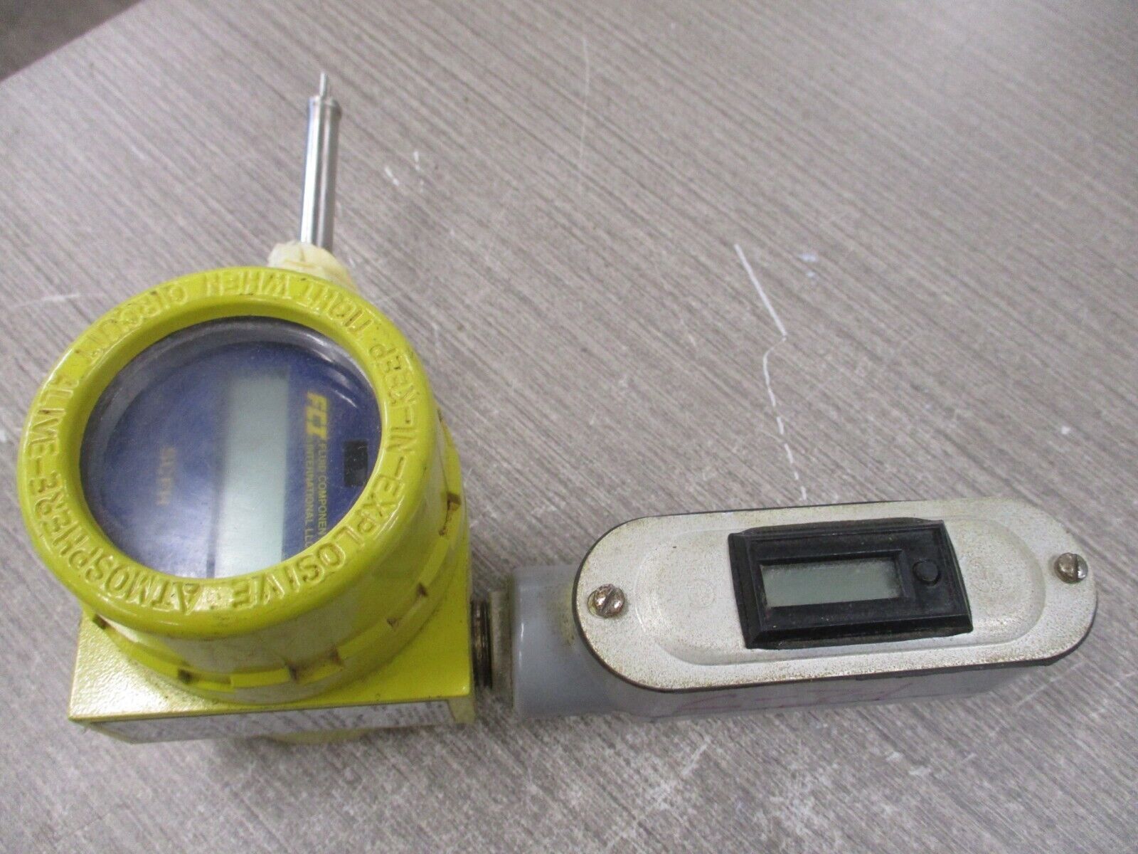 FCI Flow Monitor 017949-VEFB4 85-265VAC 500PSIG Used