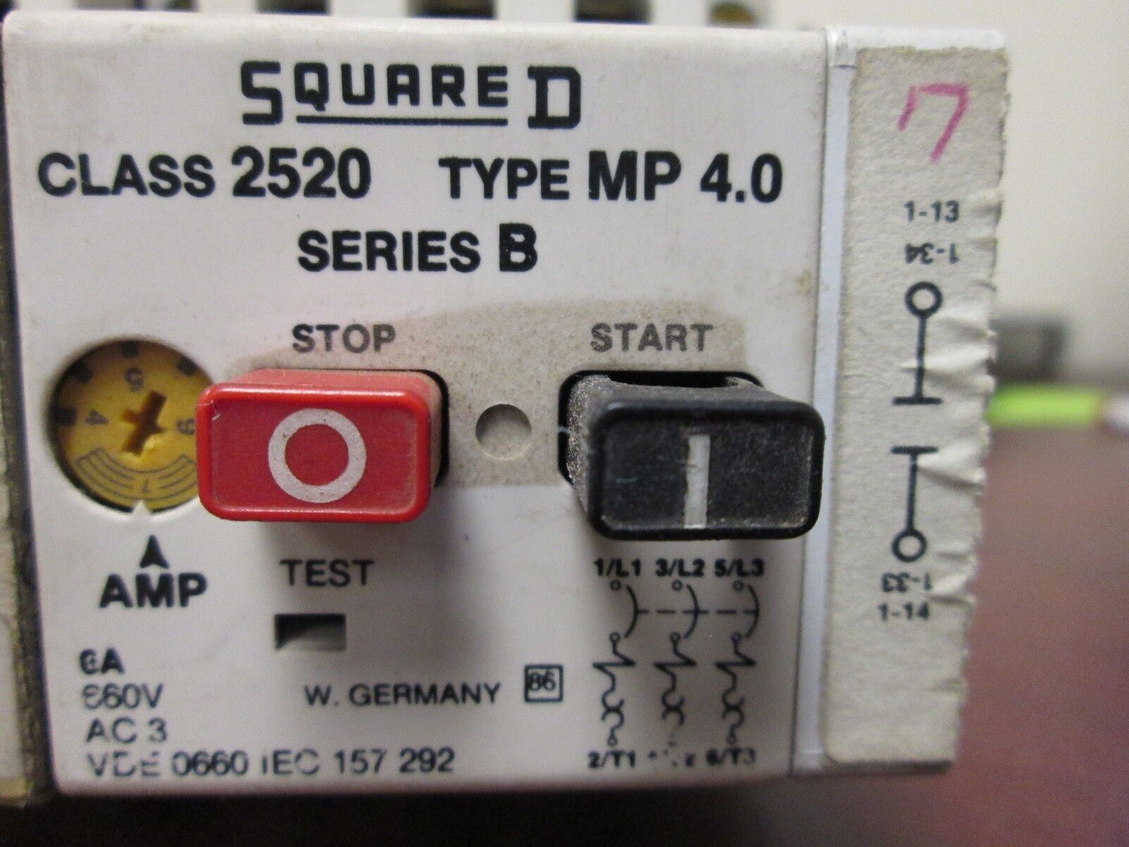 Square D Manual Motor Starter 2520 MP4.0 Range: 4-6A *Lot of 2* Used