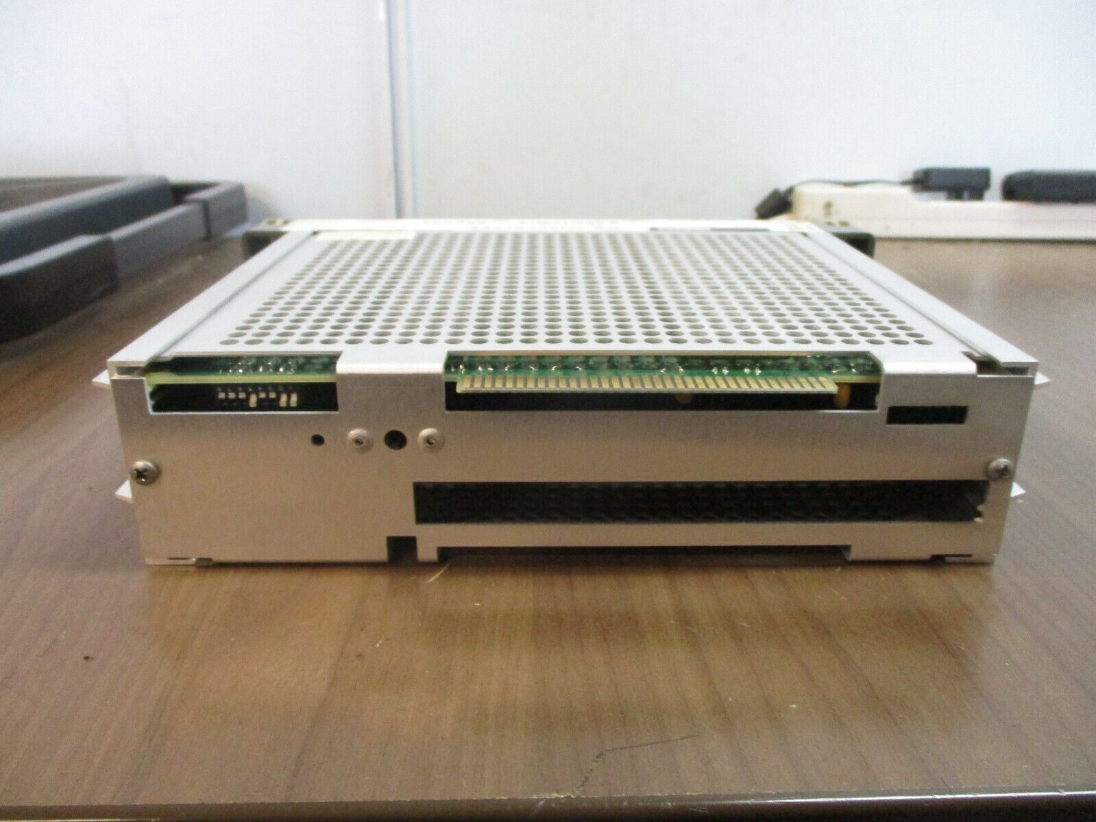 AEG Modicon Modbus Plus Network Adapter Module AS-S985-802 Model #: AM-S985-800