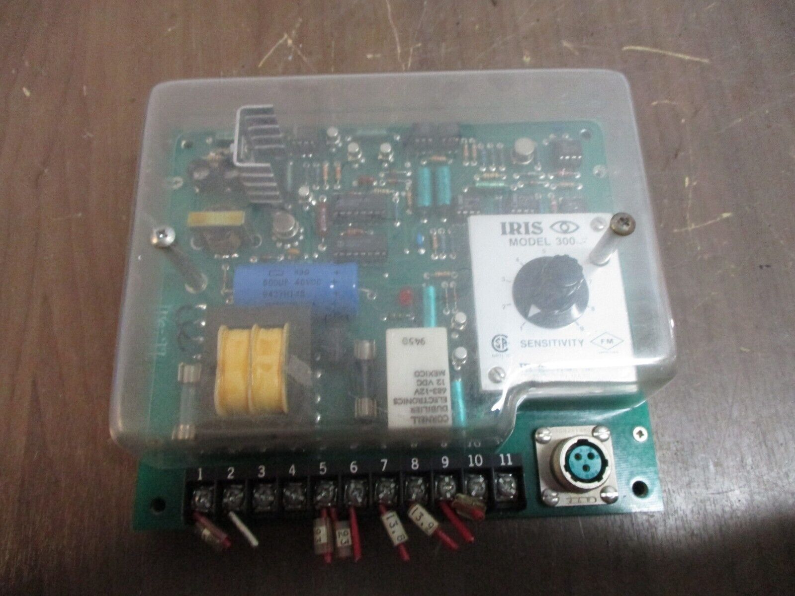 JB Systems Flame Monitor IRIS 300 24VDC 6.2VA Used