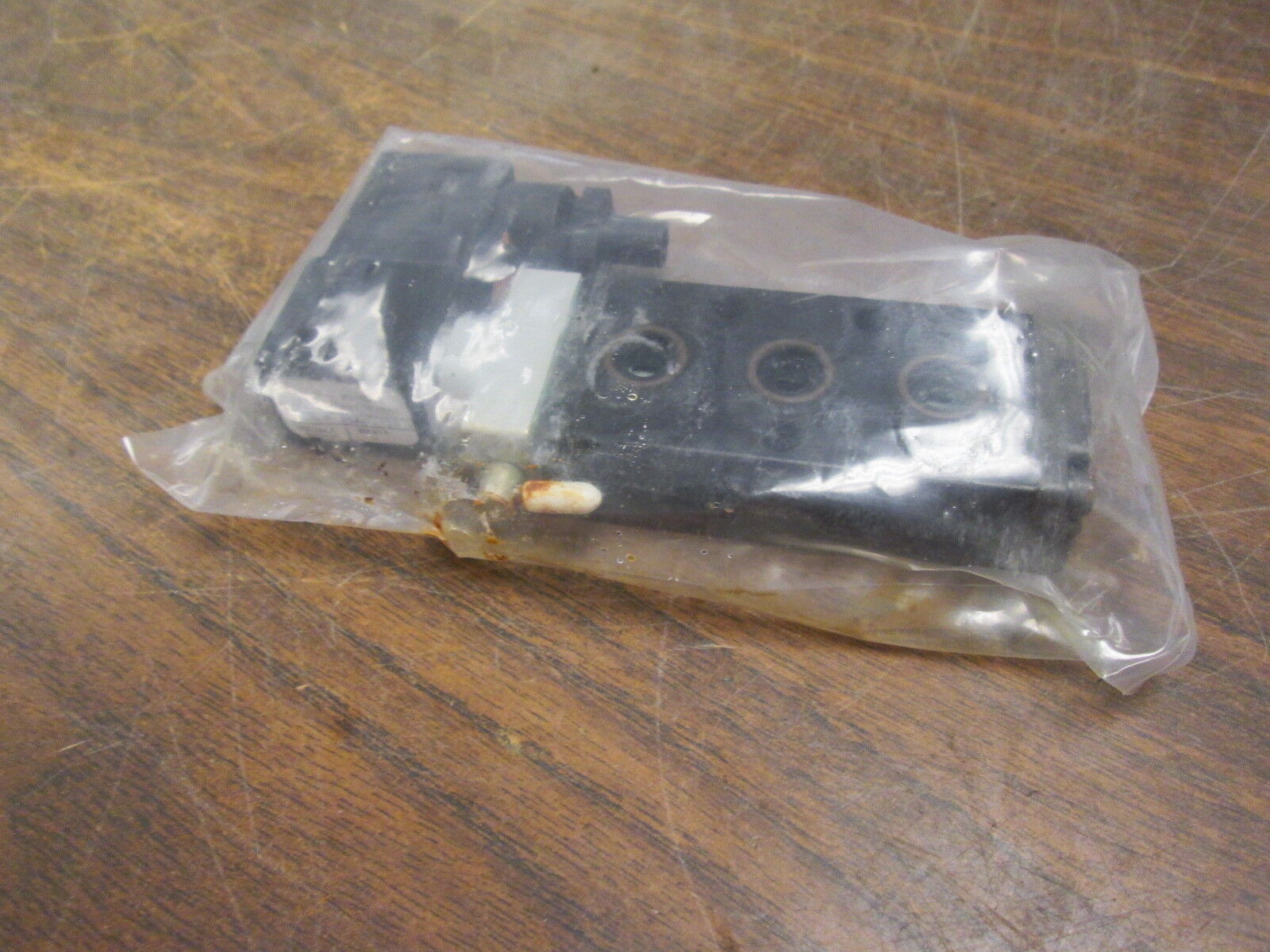 Alkon Solenoid Valve 250-02-009-82C5 24VDC New Surplus