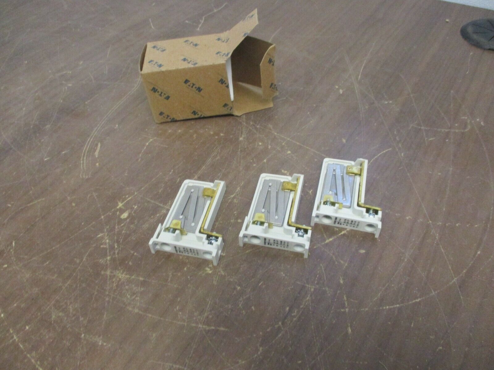 Eaton Freedom Series Heater Pack H2010B 6.75-11.0A New Surplus **Set of 3**