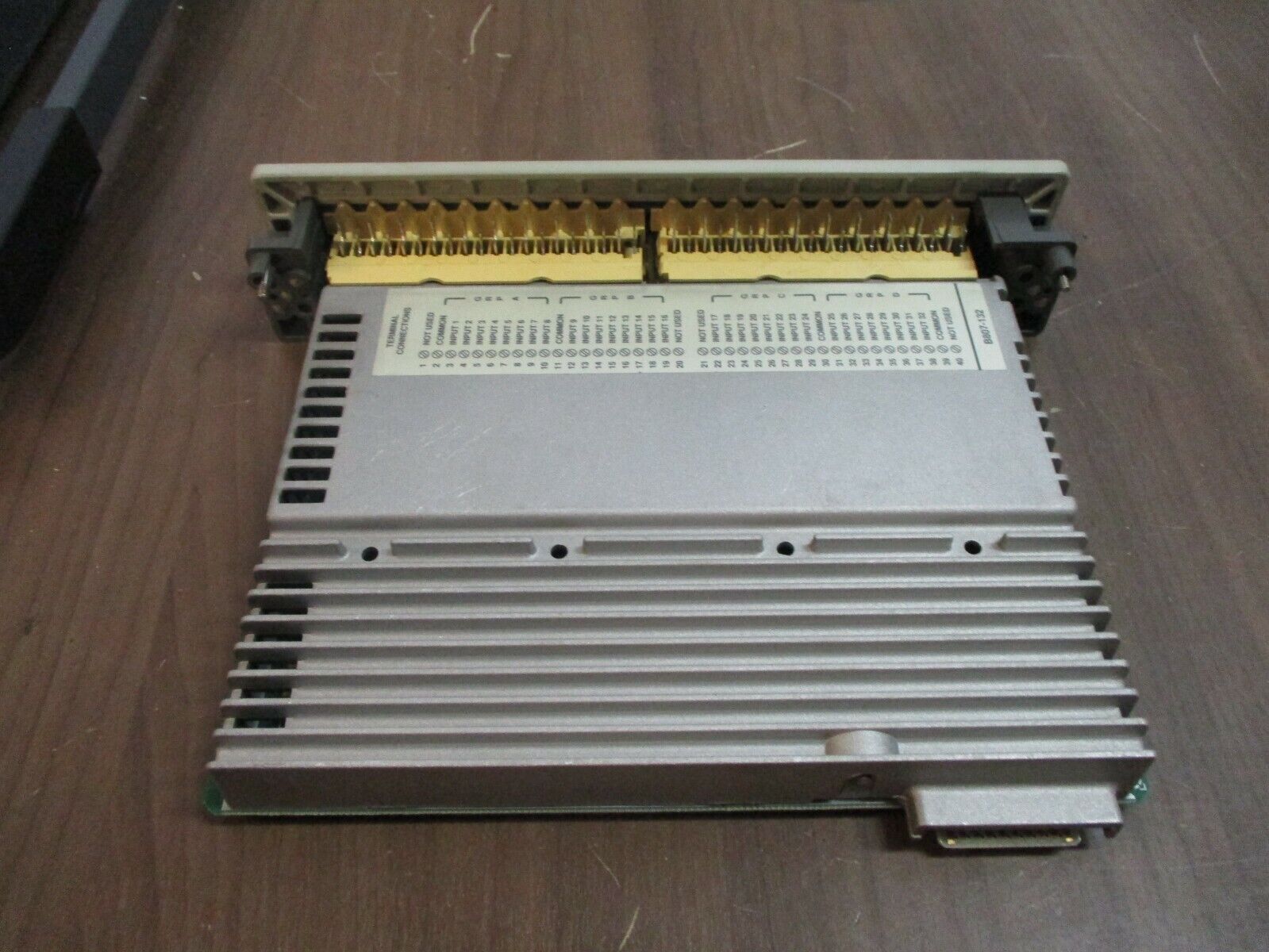 AEG Modicon Input Module AS-B807-132 120VAC Used