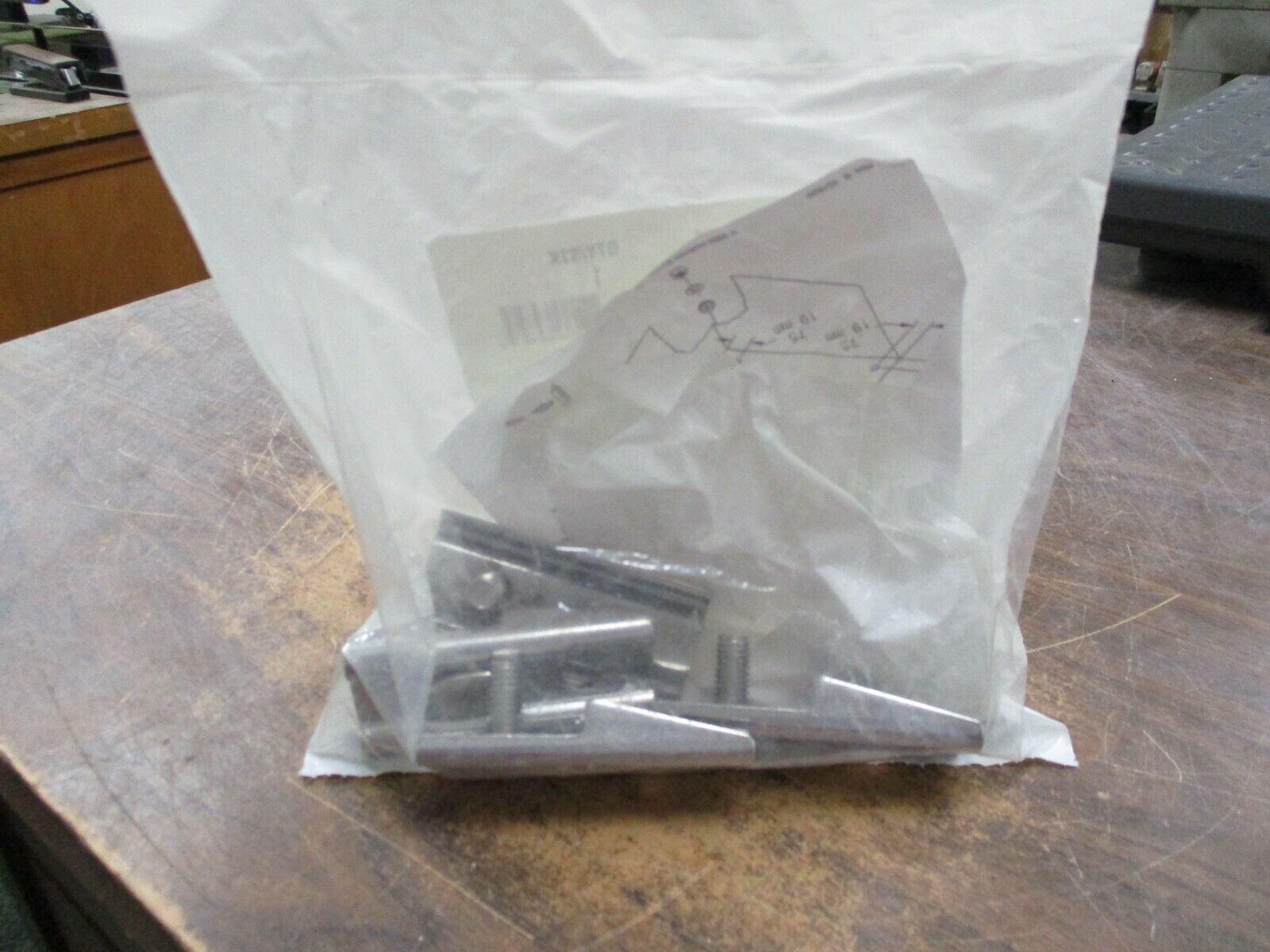 Honeywell Stainless Steel Mounting Foot Kit CMFKSS New Surplus