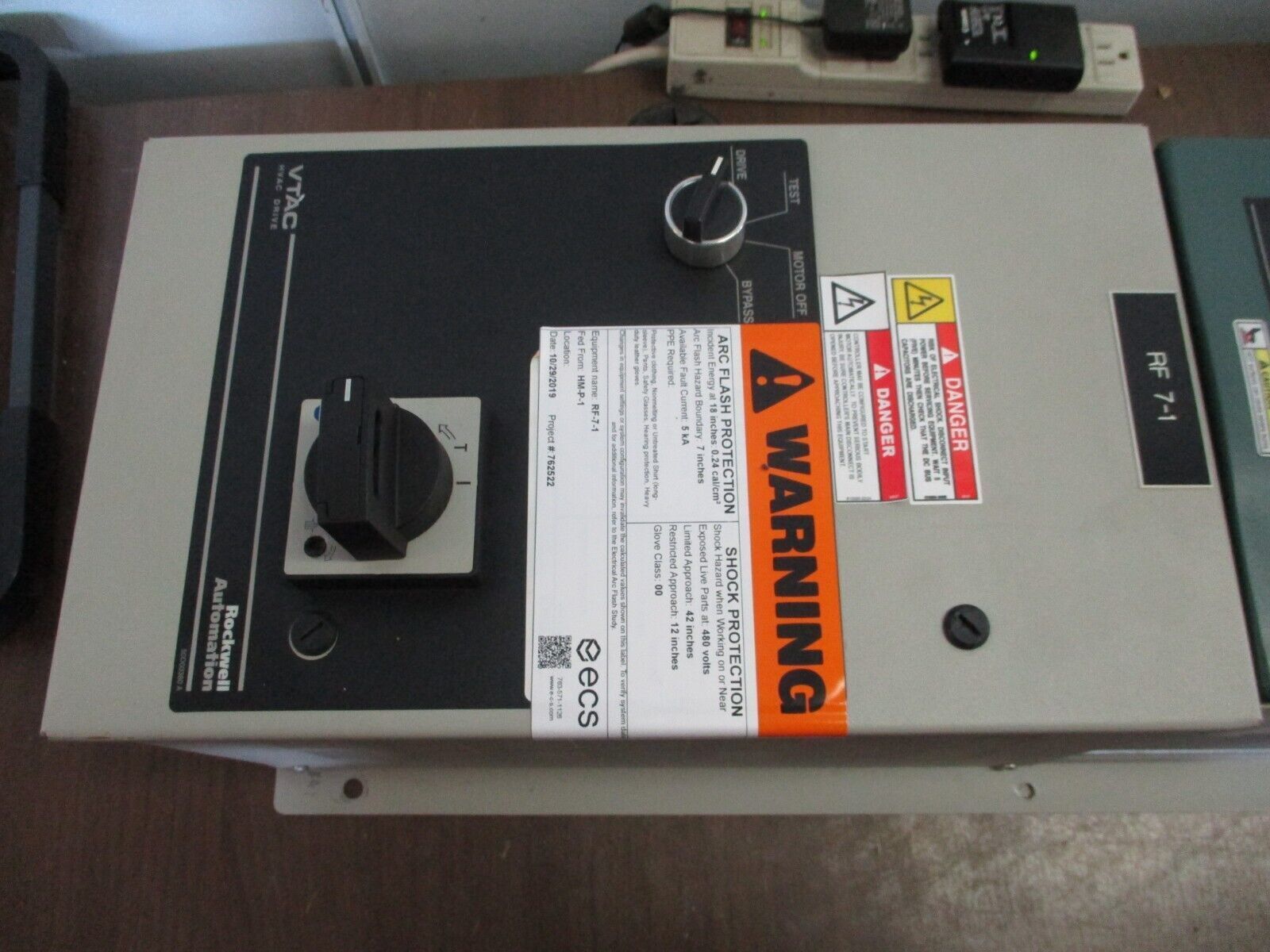 Rockwell Automation VTAC 9 AC Drive w/ Bypass 9VT-2541H0-D00 25HP 3Ph w/ Keypad