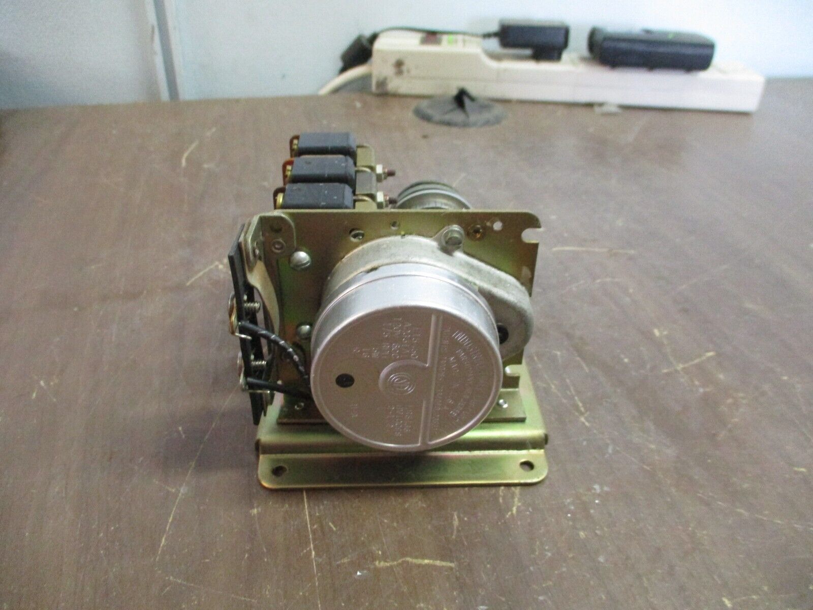 ITC Industrial Timer E15450 A2331A1 120V 60Hz 1/5RPH Used