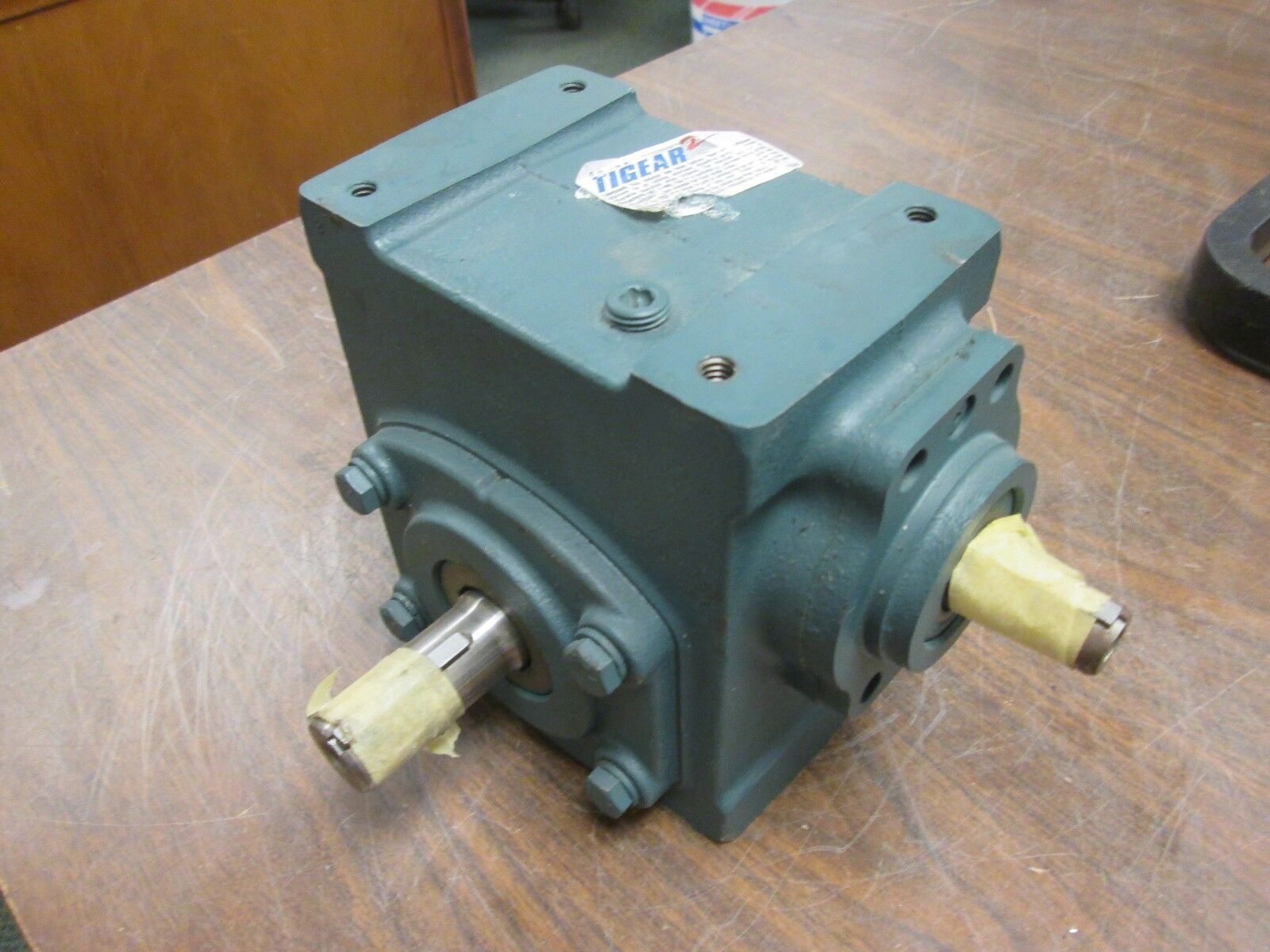 Dodge Tigear 2 Reducer 17S15L Ratio 15:1 1.27 HP-IN 583 LB-IN Torque Out