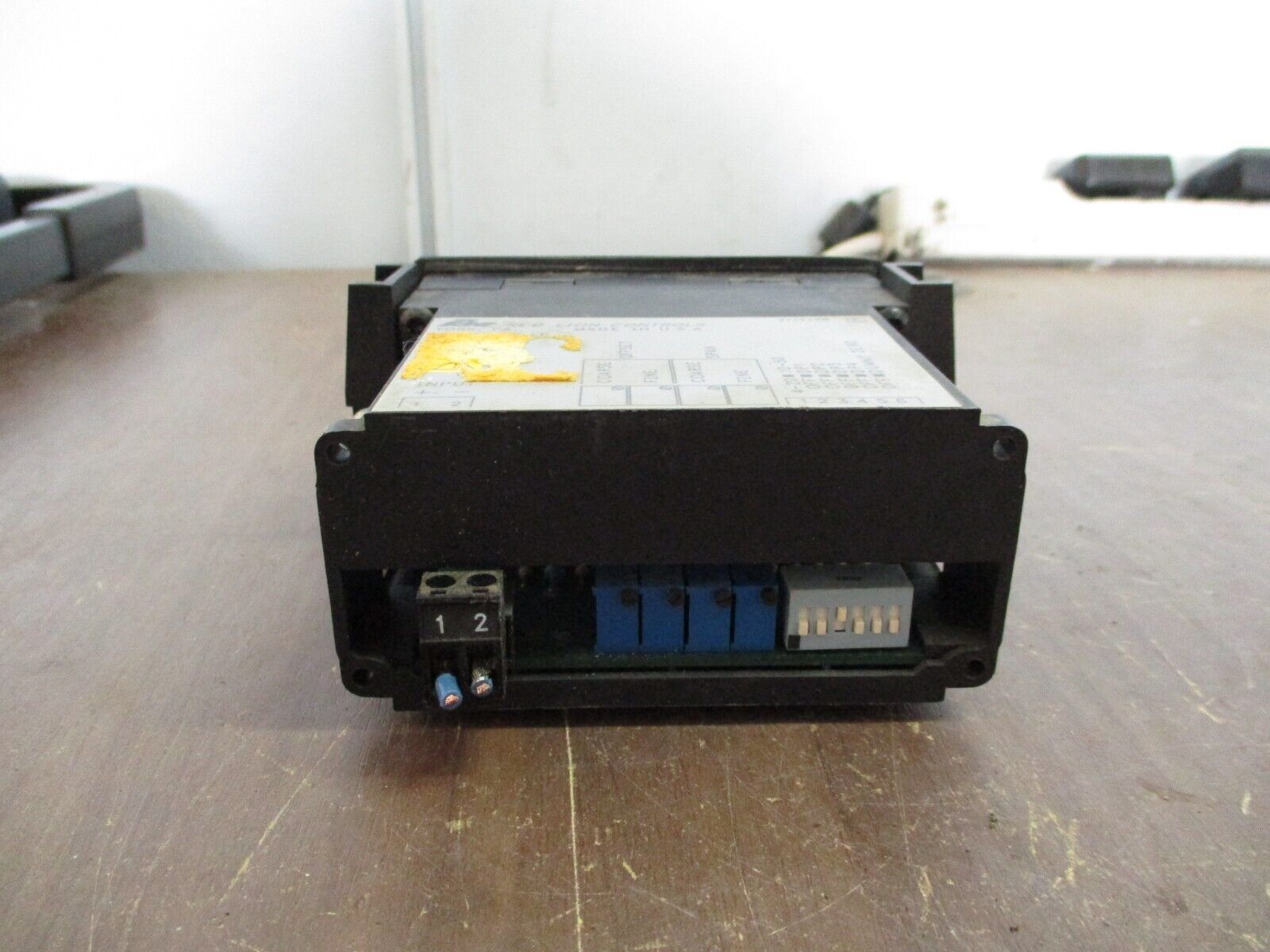 Red Lion Controls Apollo Loop Powered Process Indicator APLLP500 Used