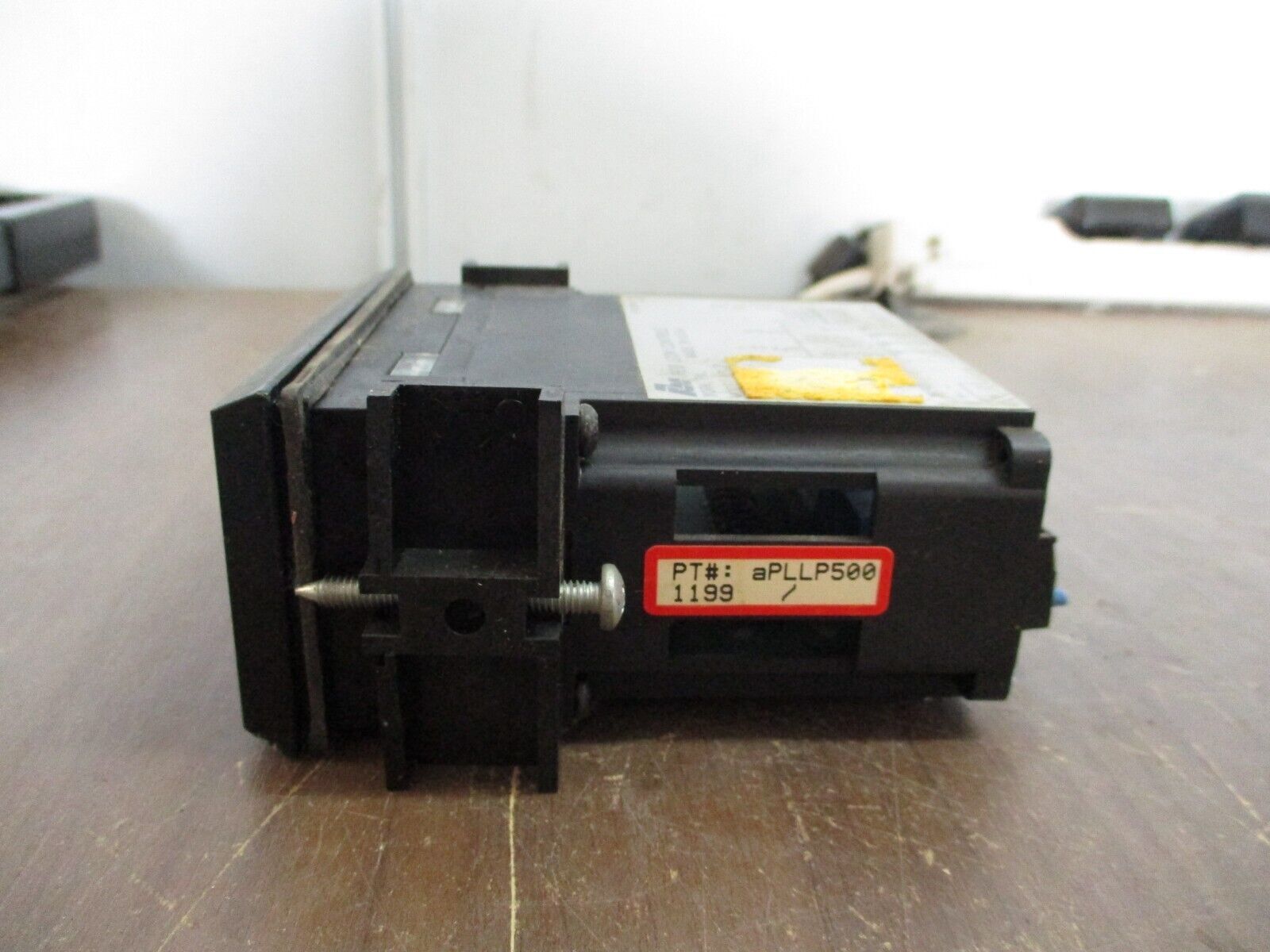 Red Lion Controls Apollo Loop Powered Process Indicator APLLP500 Used