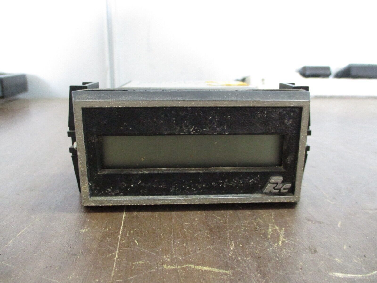 Red Lion Controls Apollo Loop Powered Process Indicator APLLP500 Used