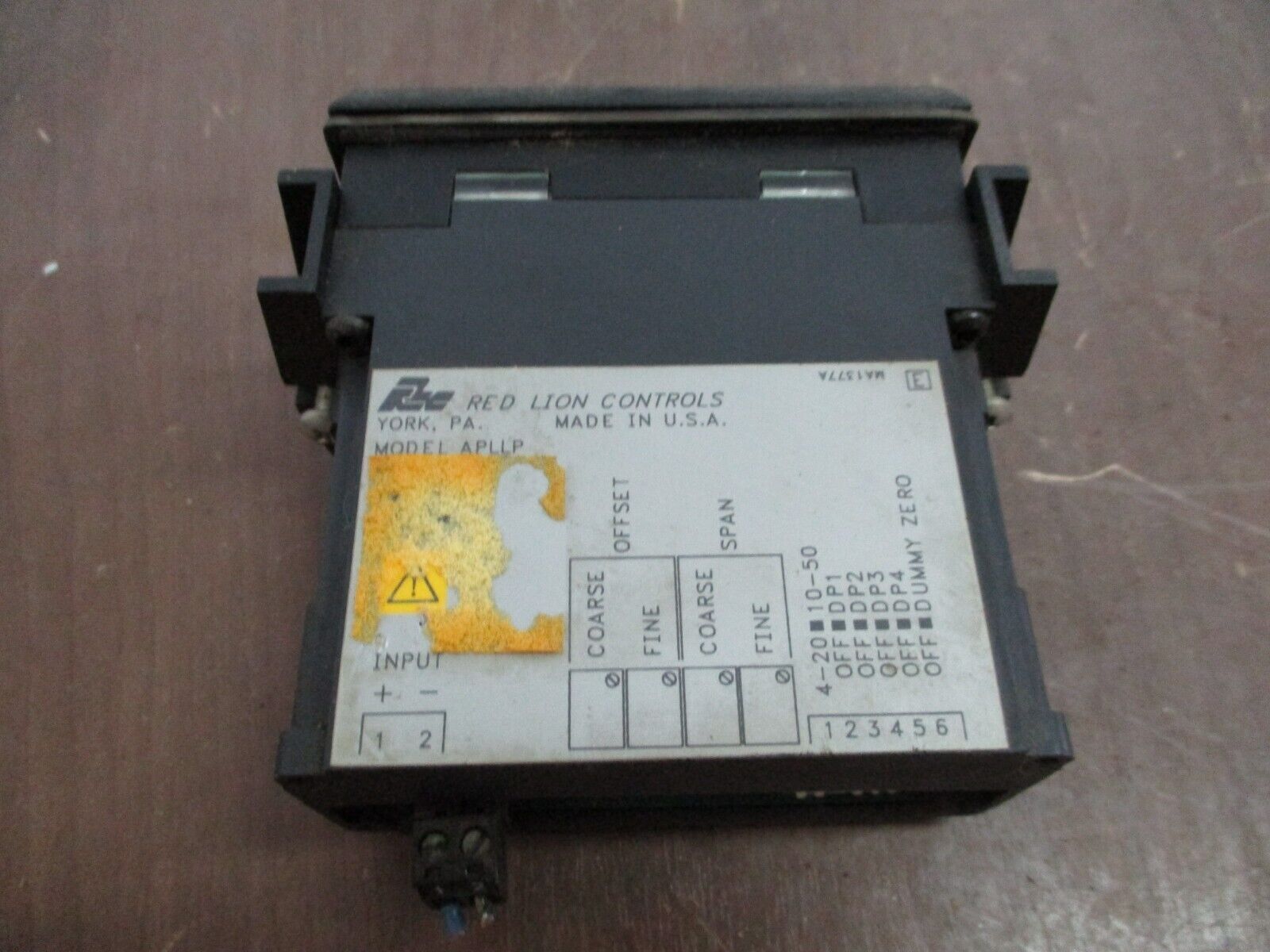 Red Lion Controls Apollo Loop Powered Process Indicator APLLP500 Used