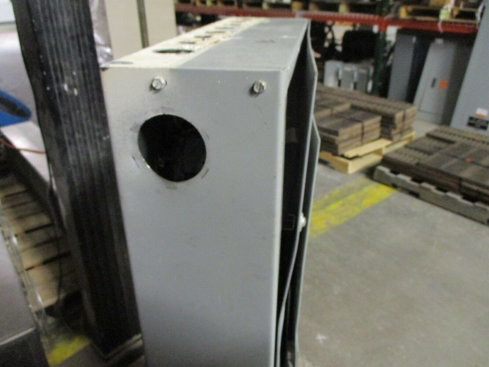 ITE Main Lug Breaker Panel CDP 225A Max 480Y/277 3Ph 4W Used