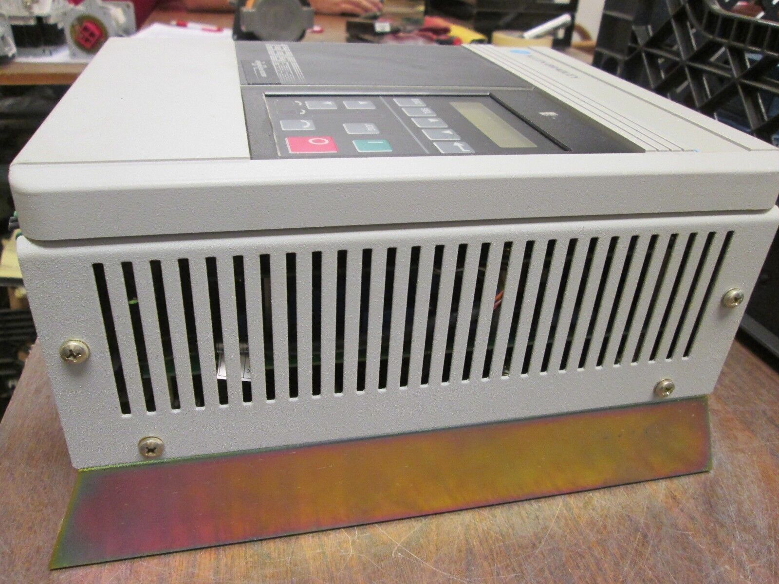 Allen-Bradley 1336 Plus AC Drive w/ L6 Board 1336S-BRF15-AE-DE 1.5HP Used