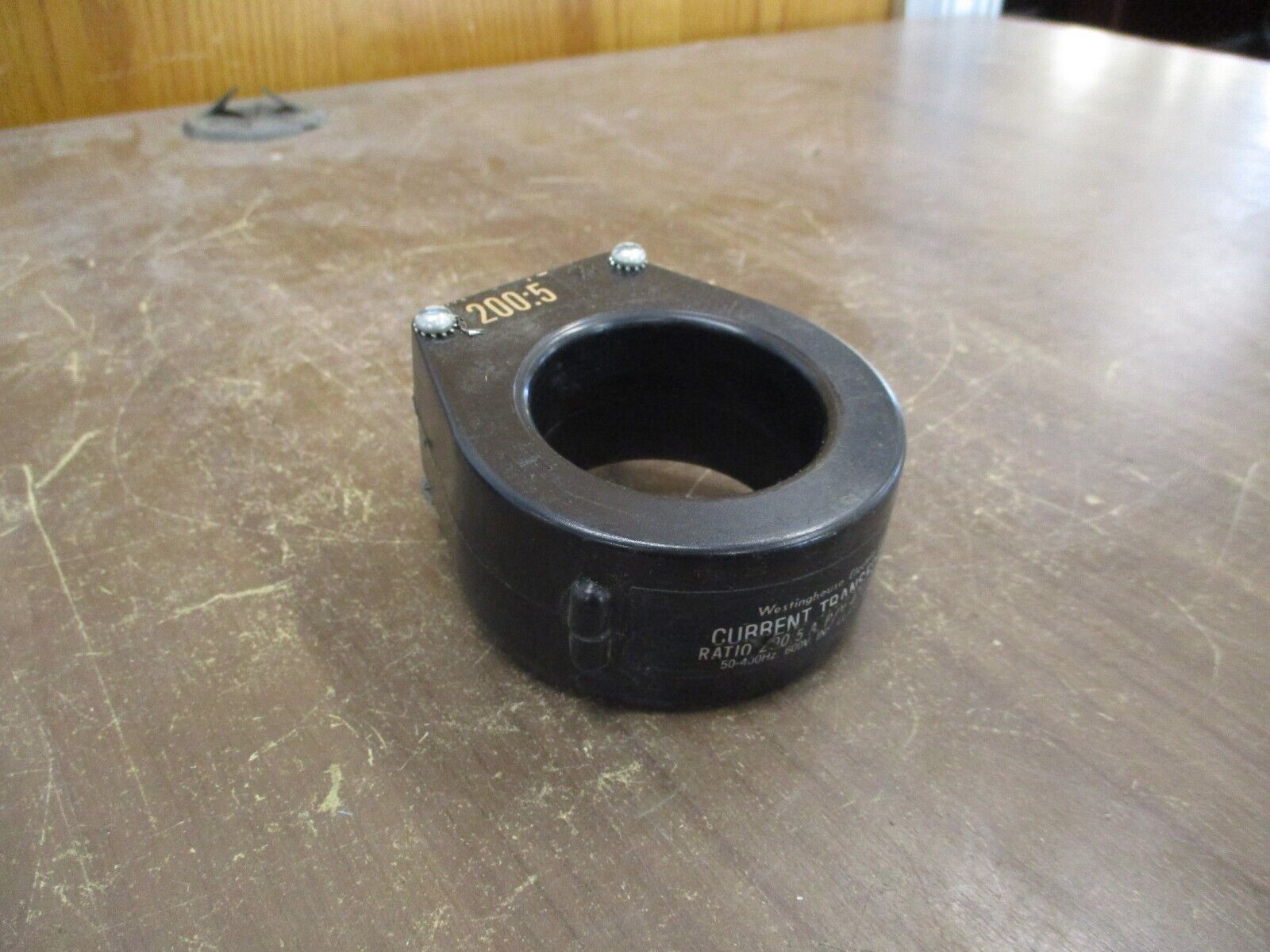 Westinghouse Current Transformer 4714A84H09 Ratio 200:5A 600V 50-400Hz Used
