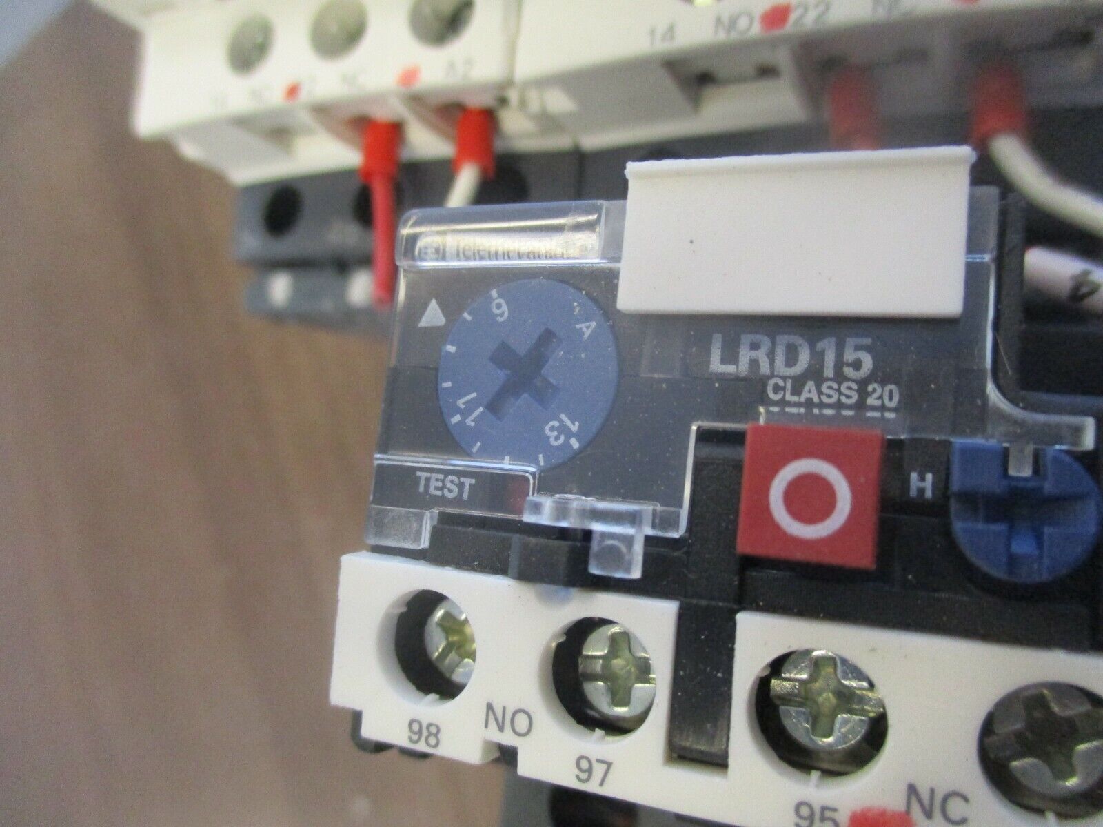 Schneider Reversing Starter LC1 D12/LRD1516 120V Coil Trip: 9-13A Used