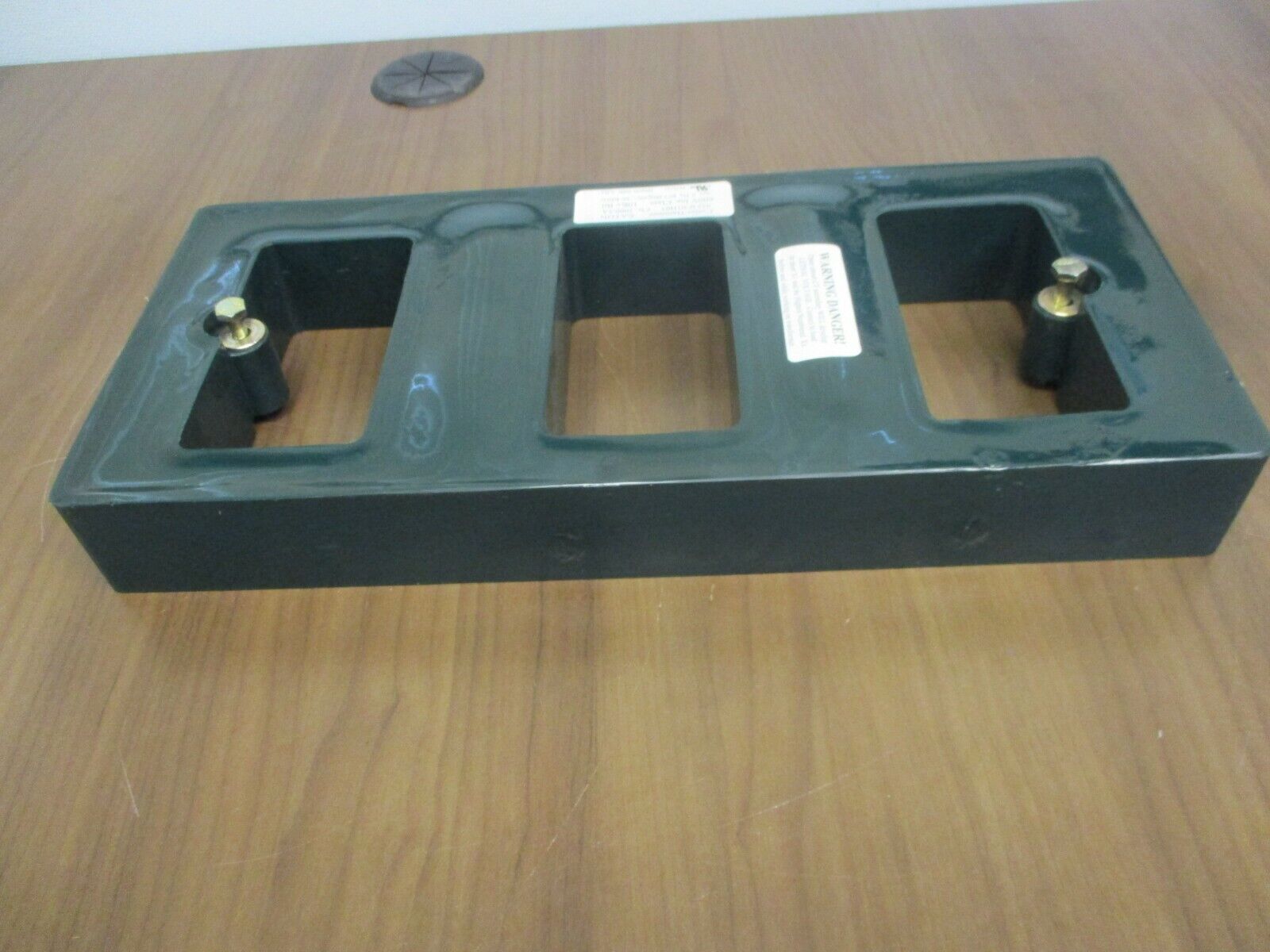 Cutler-Hammer Ground Fault Sensor 9253C01H03 Ratio 3000:5A 600V 10kV BIL