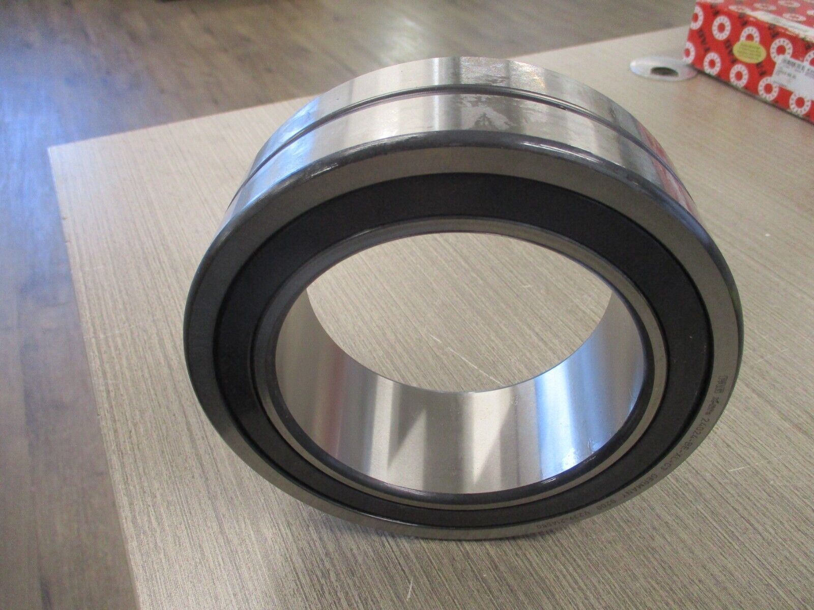 FAG Roller Bearing 24024-BE-XL-C3 New Surplus
