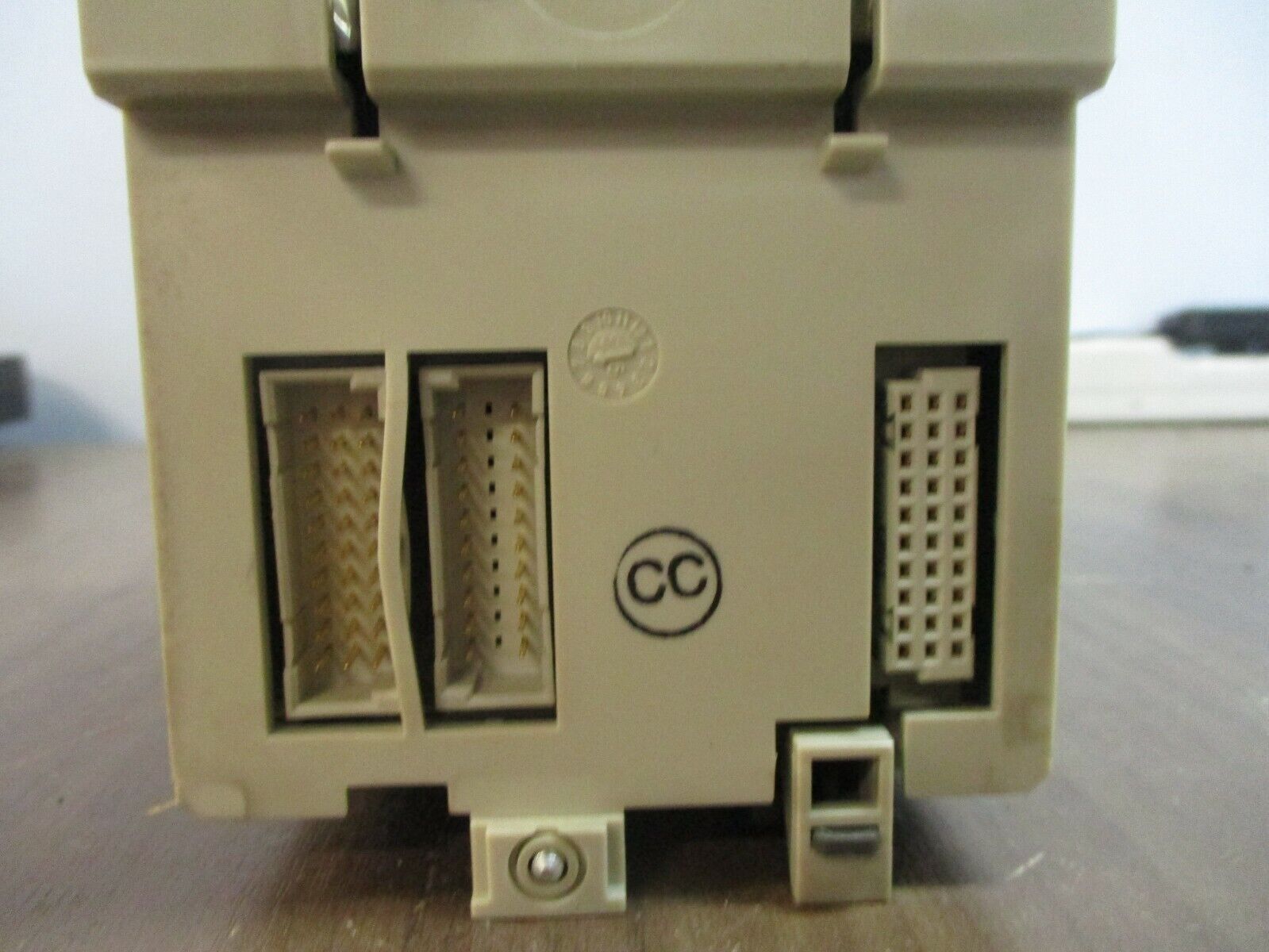 AEG Modicon CPU Module PC-A984-145 8K 24VDC 1A Used