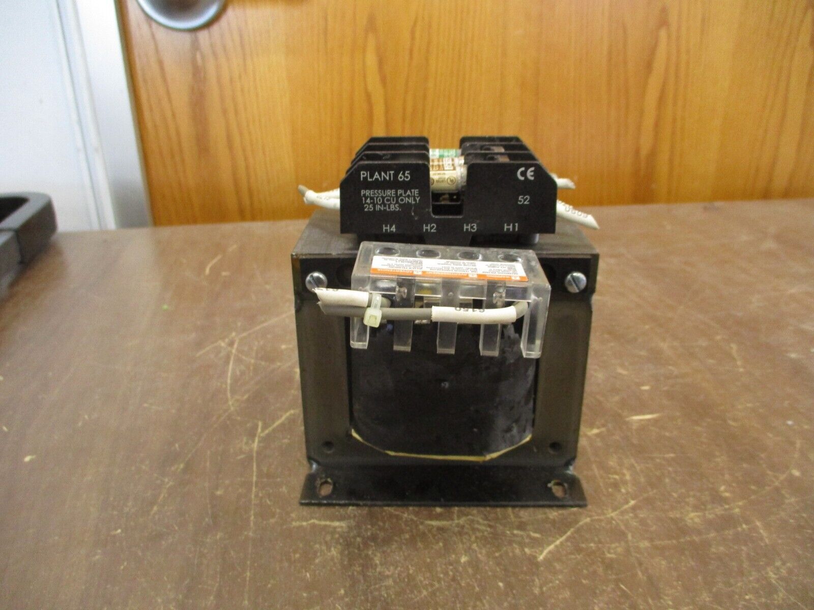 Square D Transformer 9070TF500D1 0.5kVA Pri: 240/480V Sec: 120V 50/60Hz Used