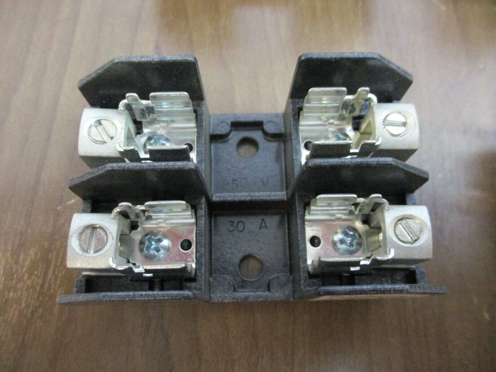 Littelfuse Fuseholder LH25030 2C 30A 250V 2P *Lot of 5* Used