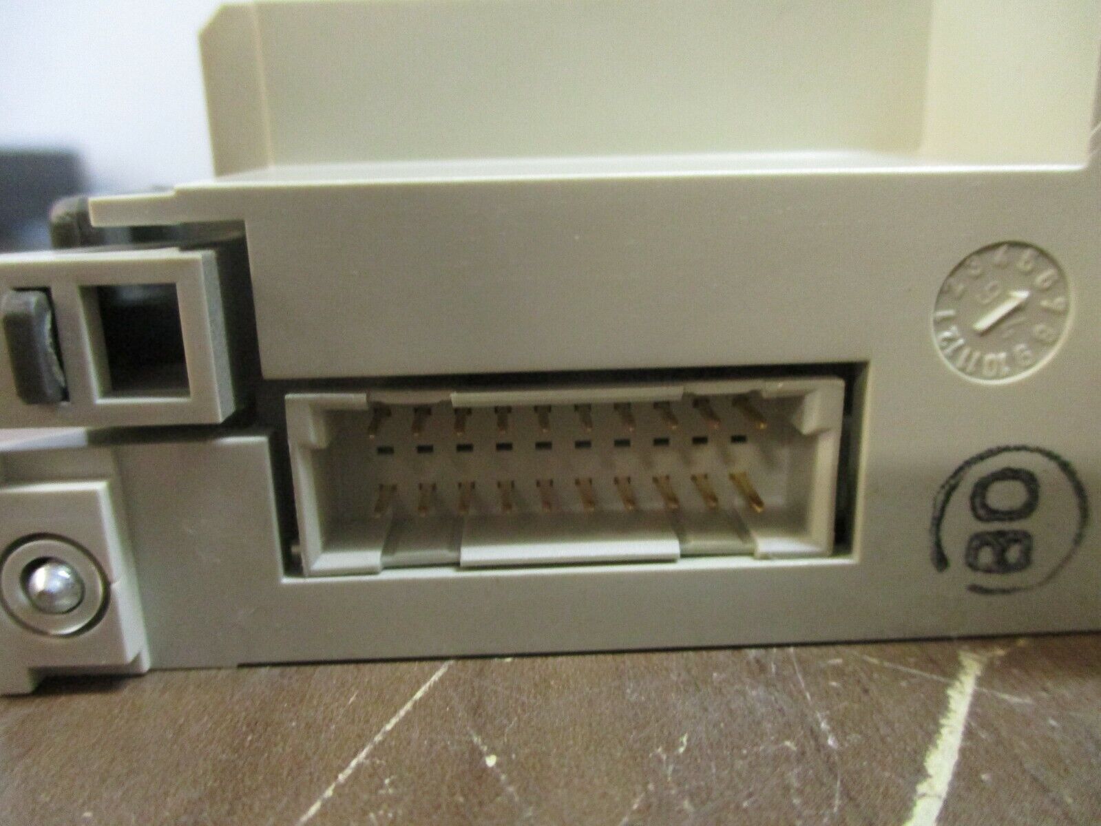 AEG Modicon Discrete Input Module DEP218/AS-BDEP-218 16X 115VAC Used