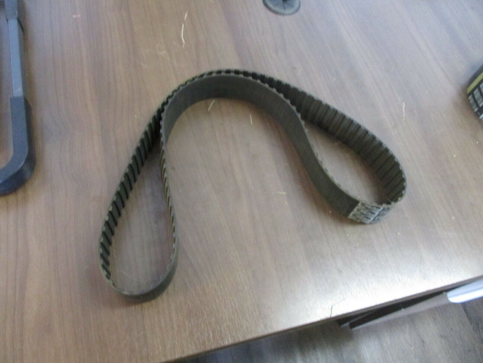 Gates PowerGrip Timing Belt 560H200 Used