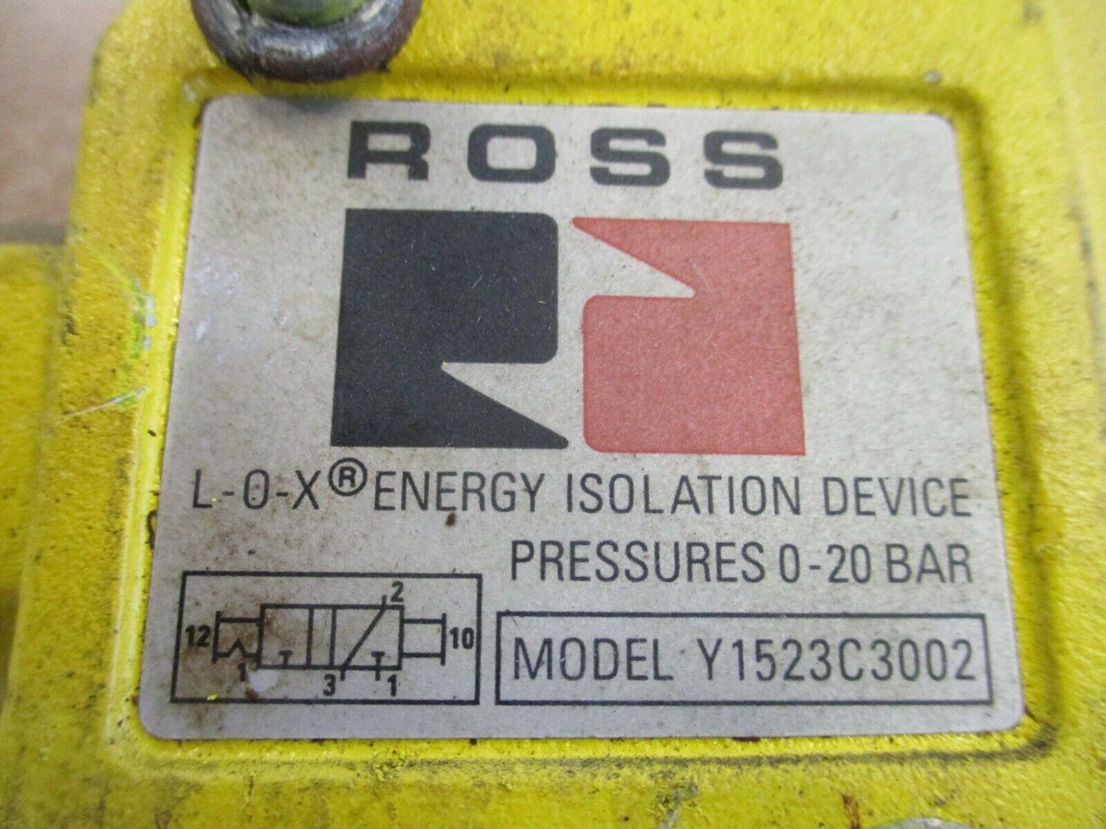 Ross L-O-X Energy Isolation Device Y1523C3002 0-20 Bar Used