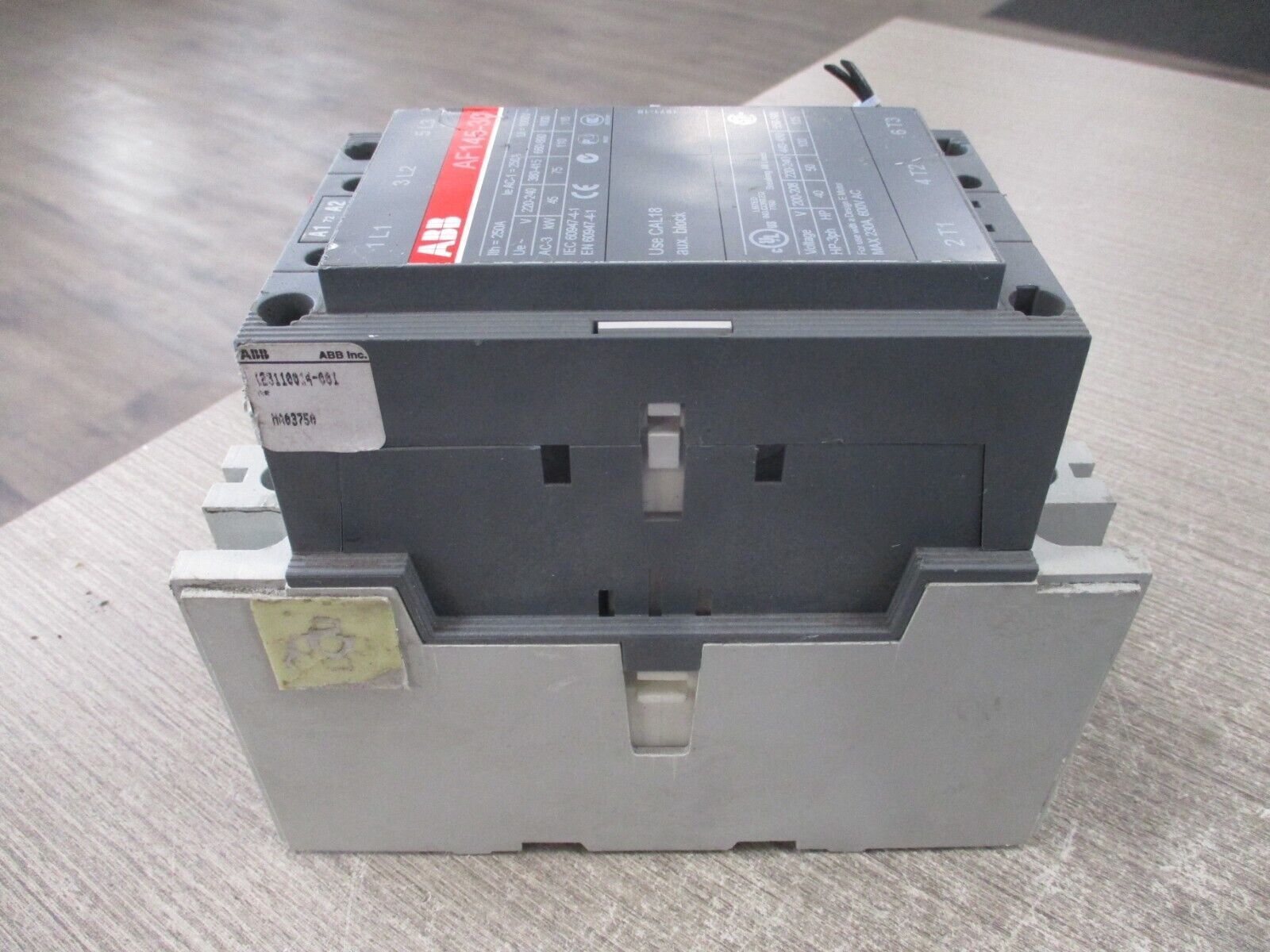 ABB Contactor AF145-30 20-60VDC Coil 230A 600V Used