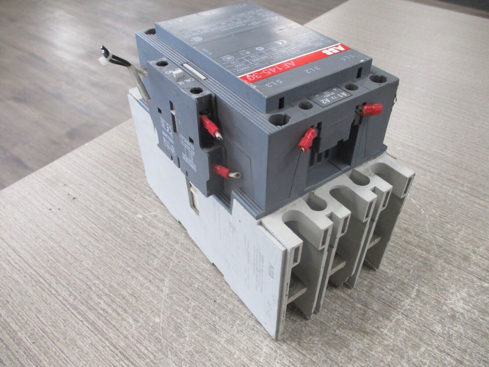 ABB Contactor AF145-30 20-60VDC Coil 230A 600V Used