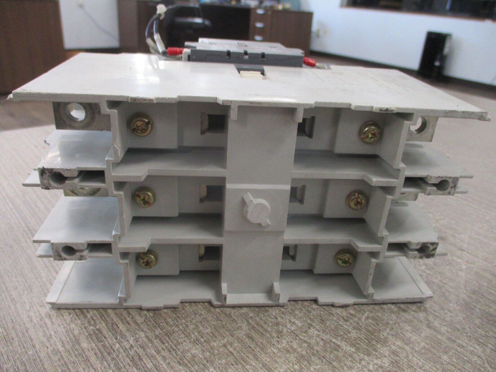 ABB Contactor AF145-30 20-60VDC Coil 230A 600V Used