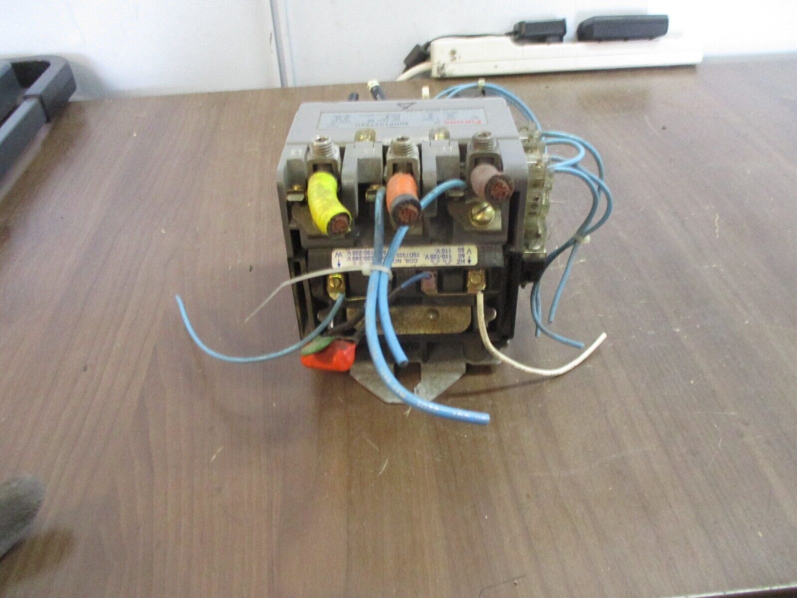 Furnas Starter 40HP107792U/48IC31AA3 110-120/220-240V Coil Size 3 90A 600V Used