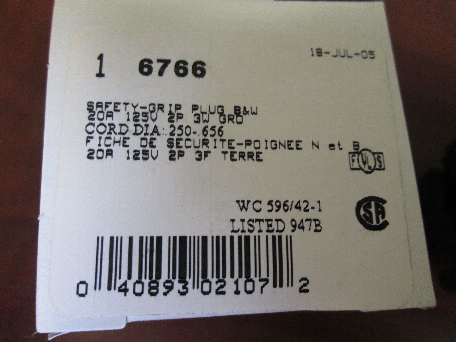 Cooper Plug 6766 *Lot of 7* 20A 125V New Surplus