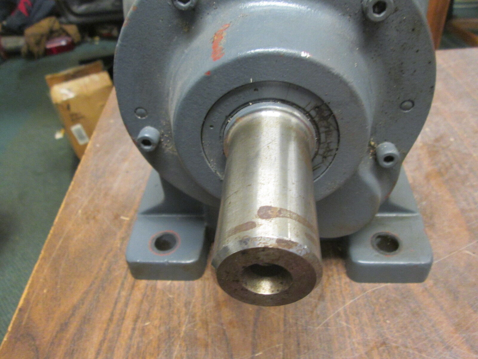 Hub City Poweratio 2000 Gear H12073E 1.5HP 1750RPM In 16.6RPM Out FR:143TC Used