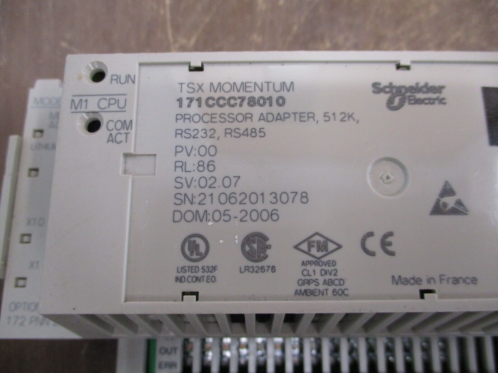 Schneider Electric TSX Momentum Processor w/ I/O Base 171CCC78010 512K Used