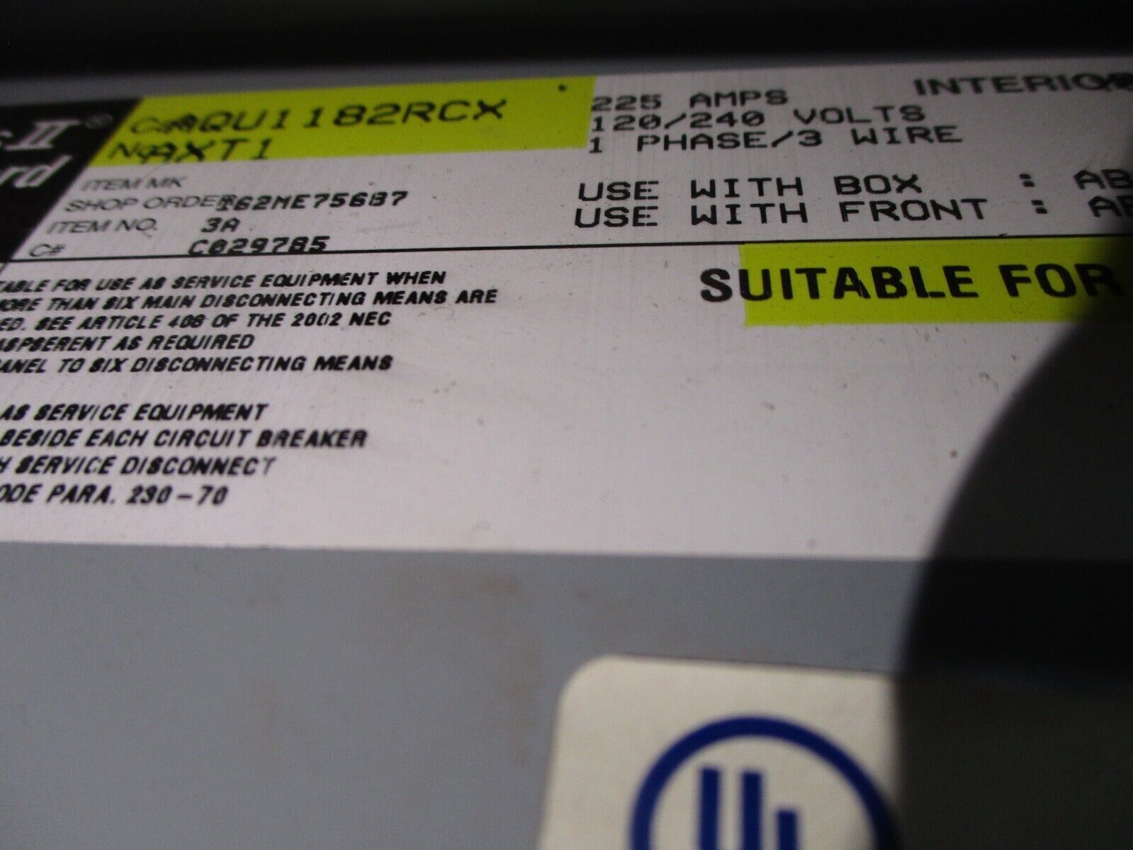 GE Main Lug Breaker Panel AQU1182RCX 225A Max 120/240V 1Ph 3W 18-Slot *No Latch*