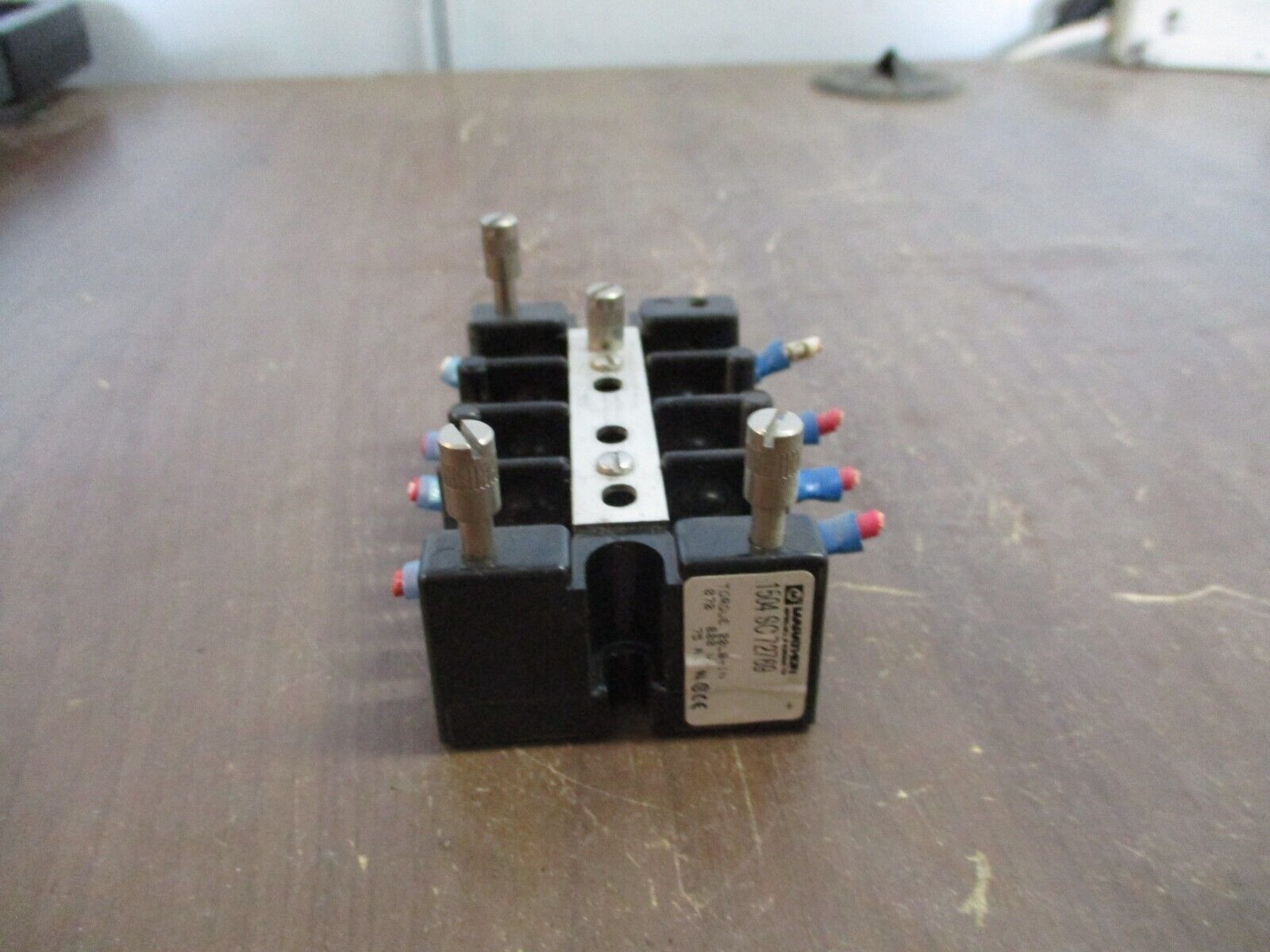 Marathon Terminal Block 1504 SC 72769 75A 600V *Missing (1) Screw* Used