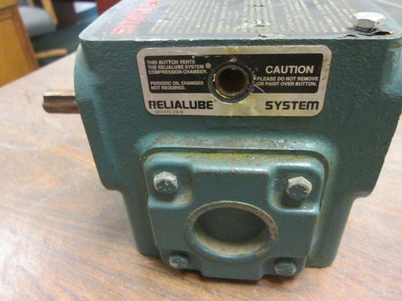 Dodge Tigear Reducer SR96024 Ratio 30:1 0.71 HP-IN 521 LB-IN Torque Out Used