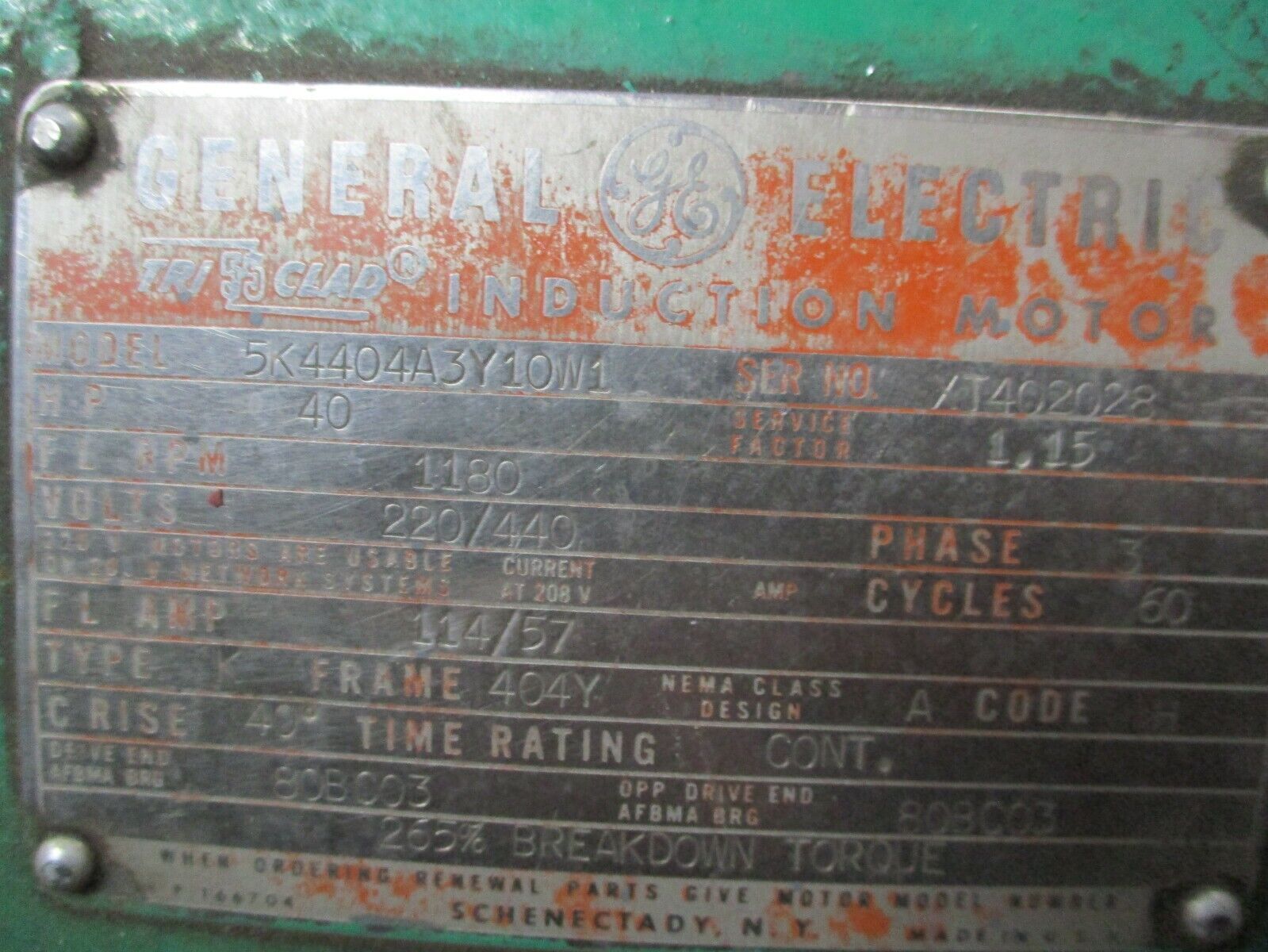 Vickers Vane Pumps w/ Motor V-2361-5/V-2361-5-LH 40HP 1200RPM 220/440V 114/57A
