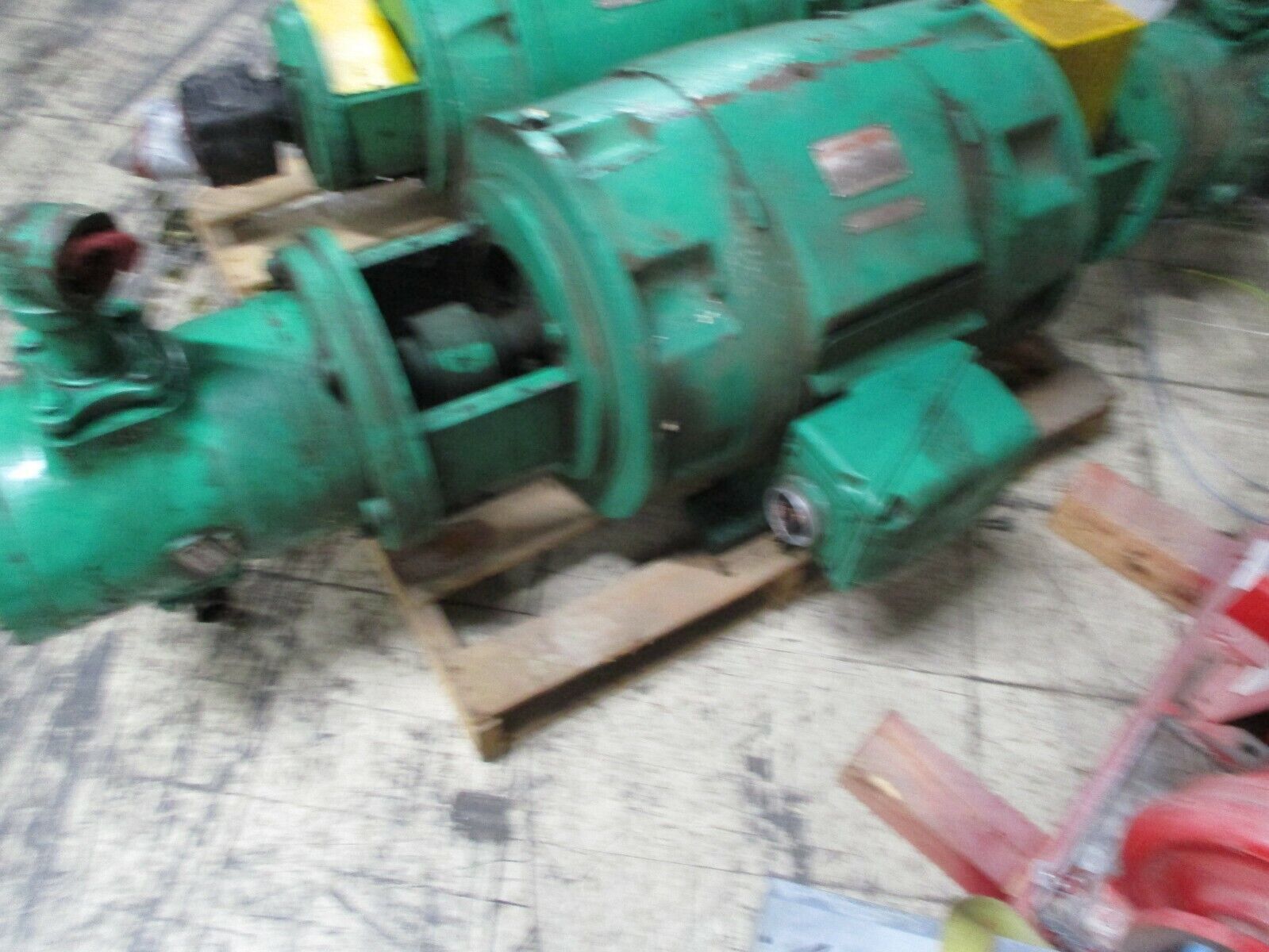 Vickers Vane Pumps w/ Motor V-2361-5/V-2361-5-LH 40HP 1200RPM 220/440V 114/57A