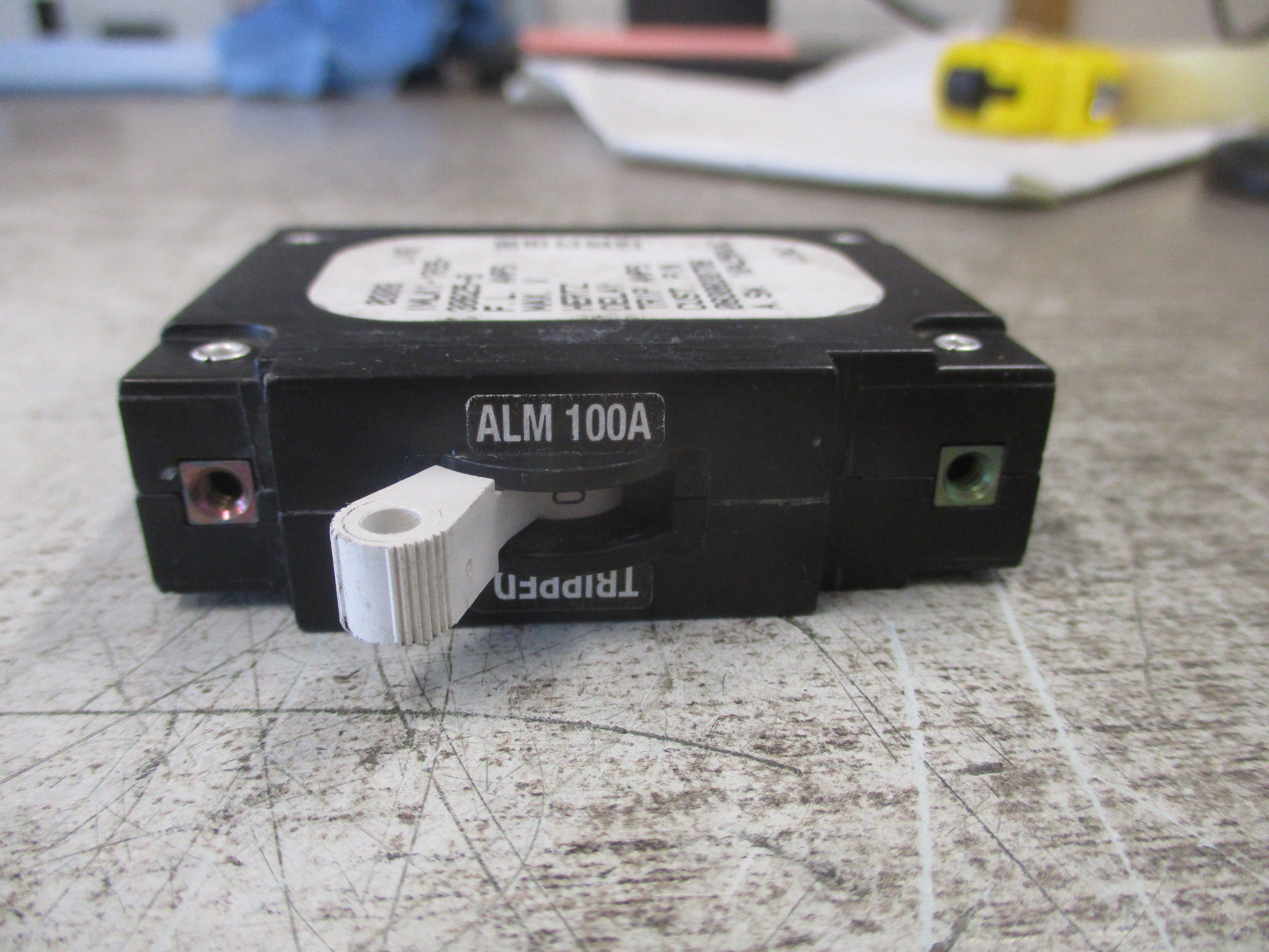 Airpax DC Circuit Breaker IMLK1-1RS5-30625-6 100A 65VDC 1P Used