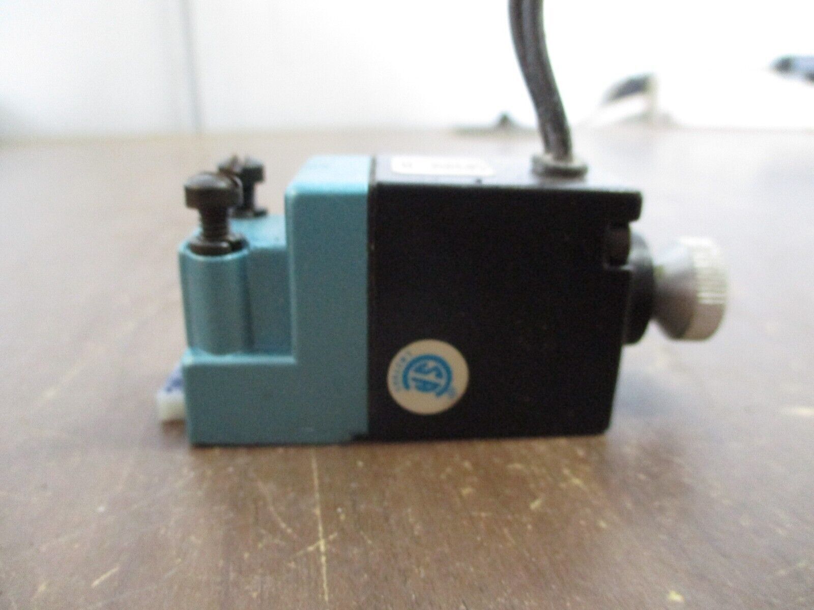 MAC Solenoid Valve 132B-114BABA 110/120V 50/60Hz 6.8W 150PSI Used