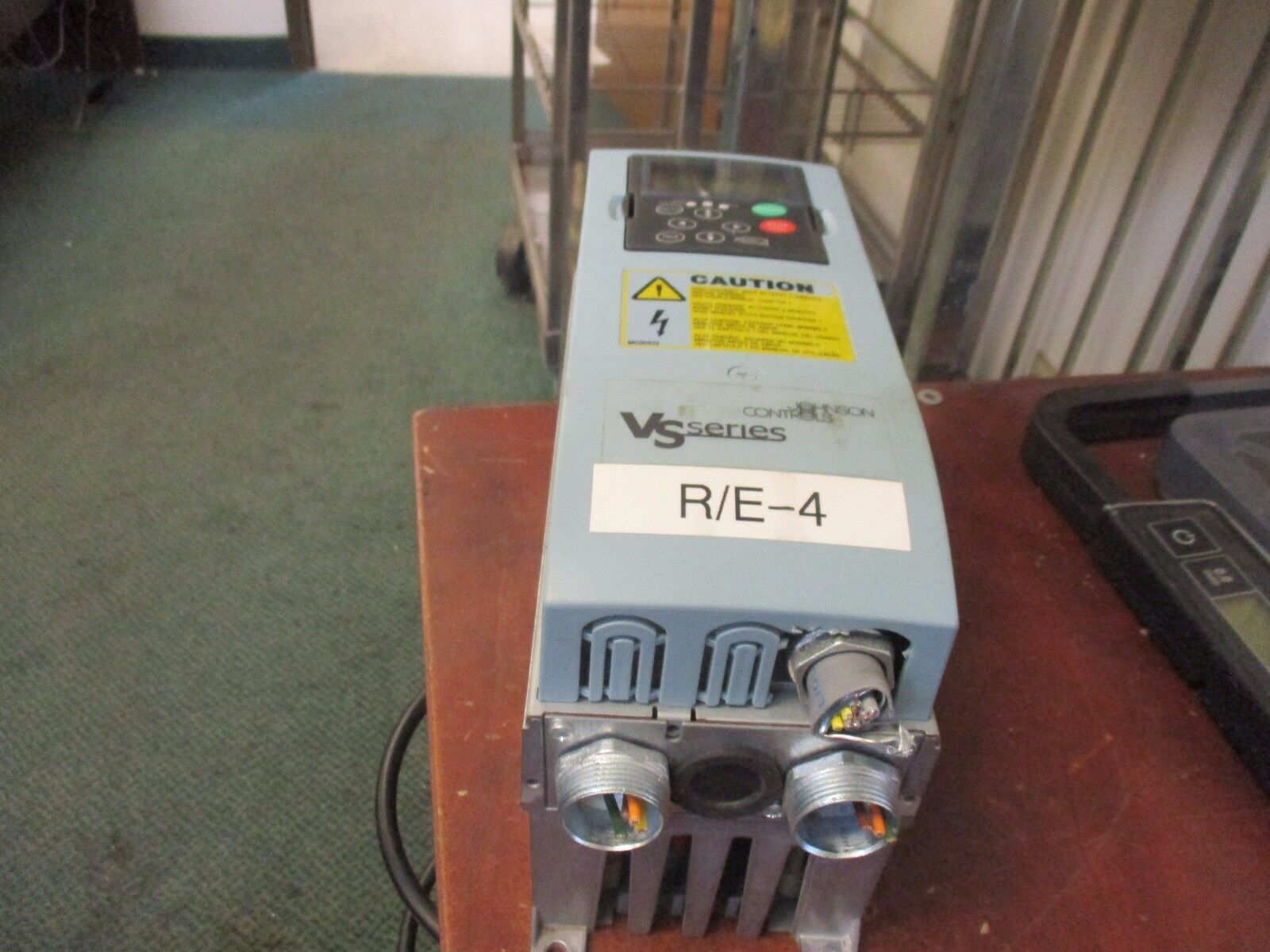 Johnson Controls VS Series AC Drive VS002410A-L0000 2HP Used