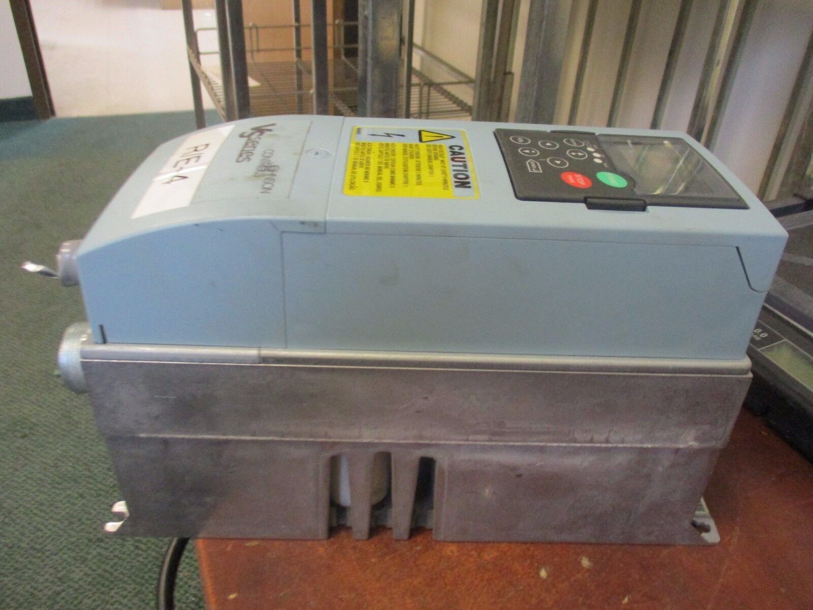 Johnson Controls VS Series AC Drive VS002410A-L0000 2HP Used
